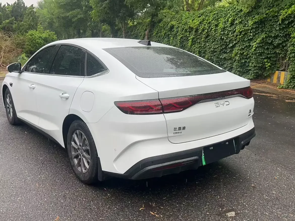 BYD Qin L DM