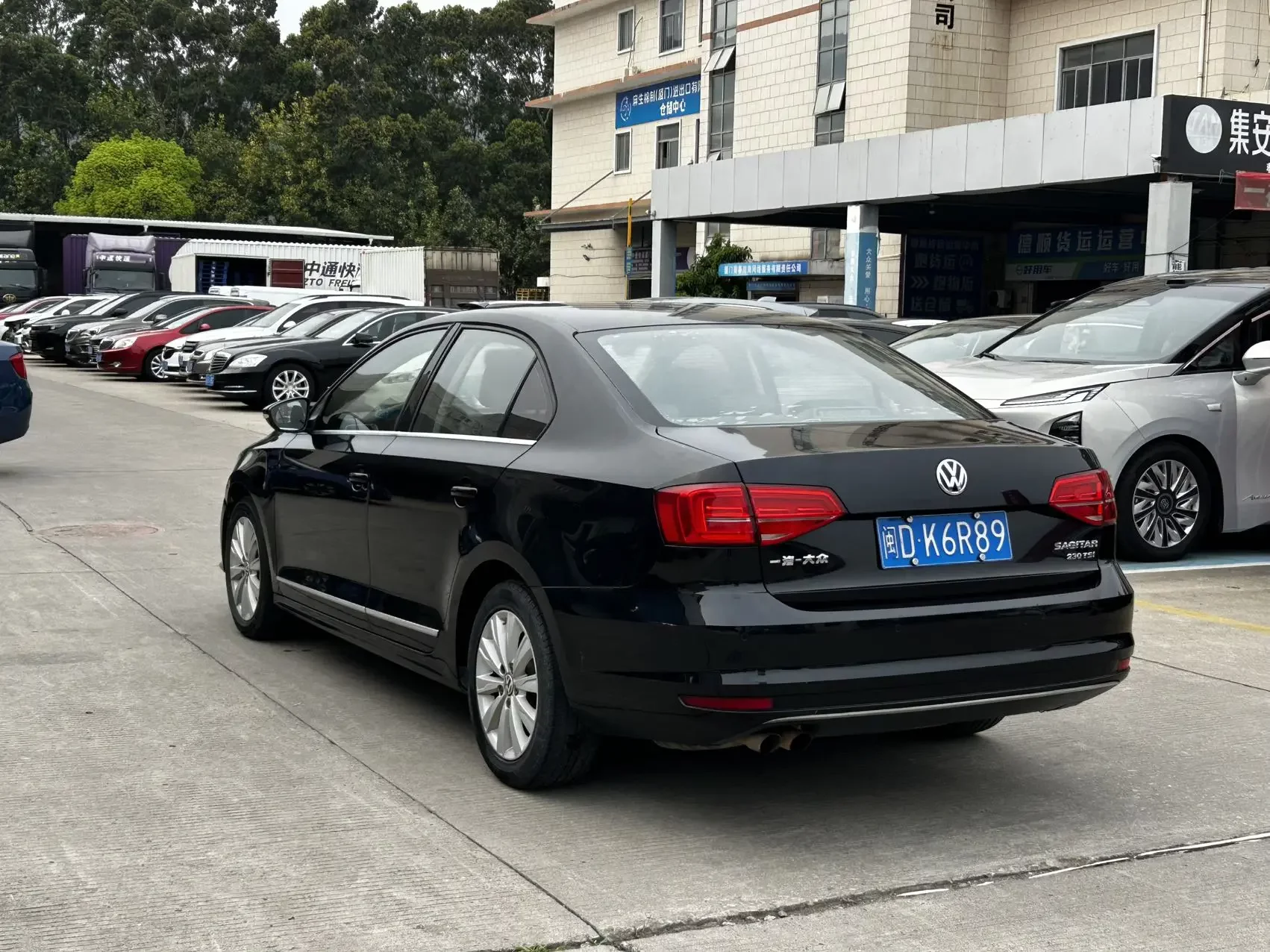 Volkswagen Sagitar