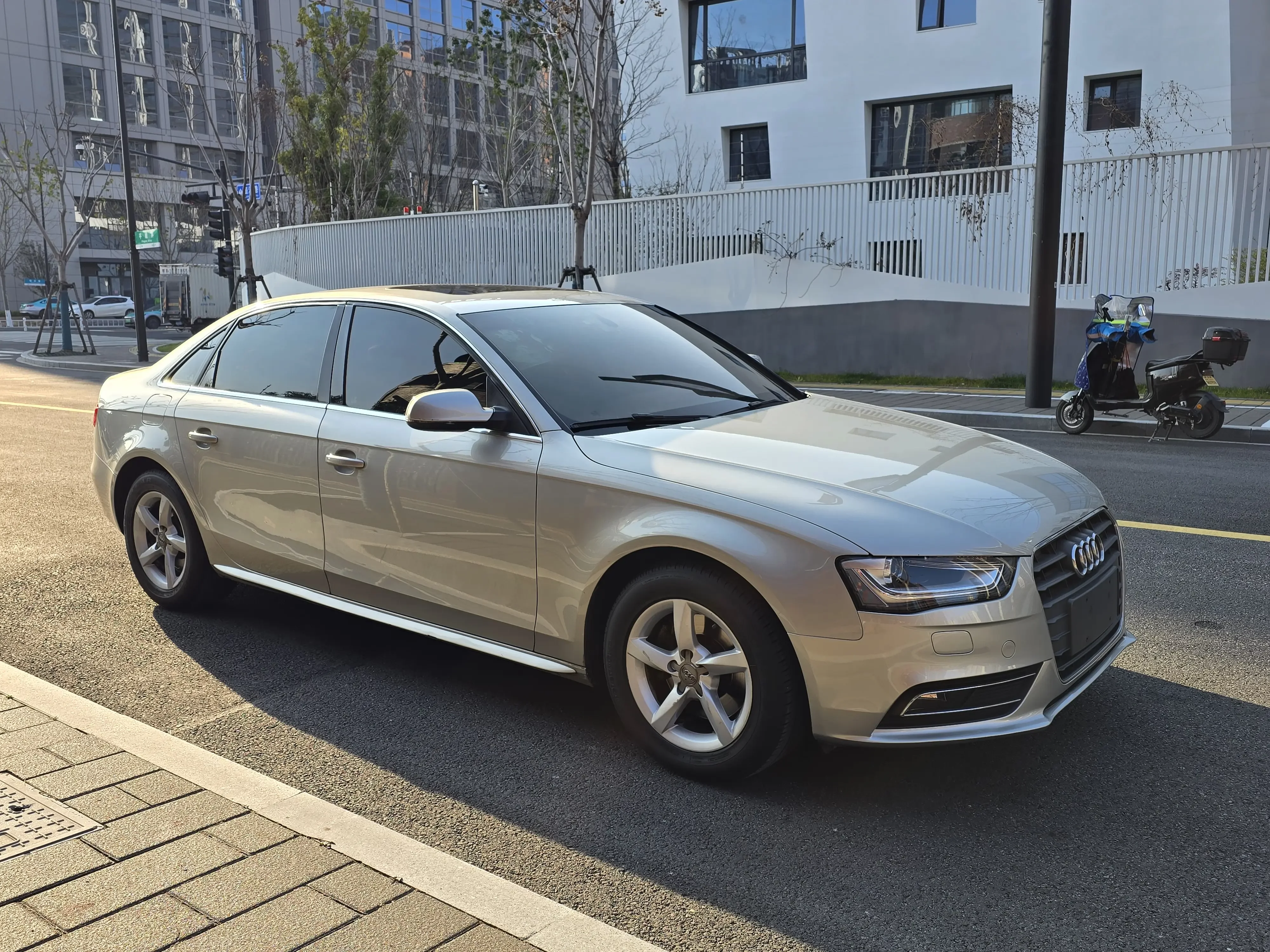 Audi A4L