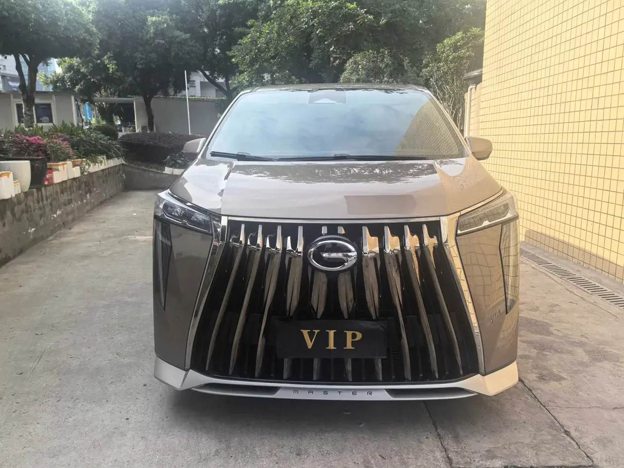 GAC Trumpchi M8