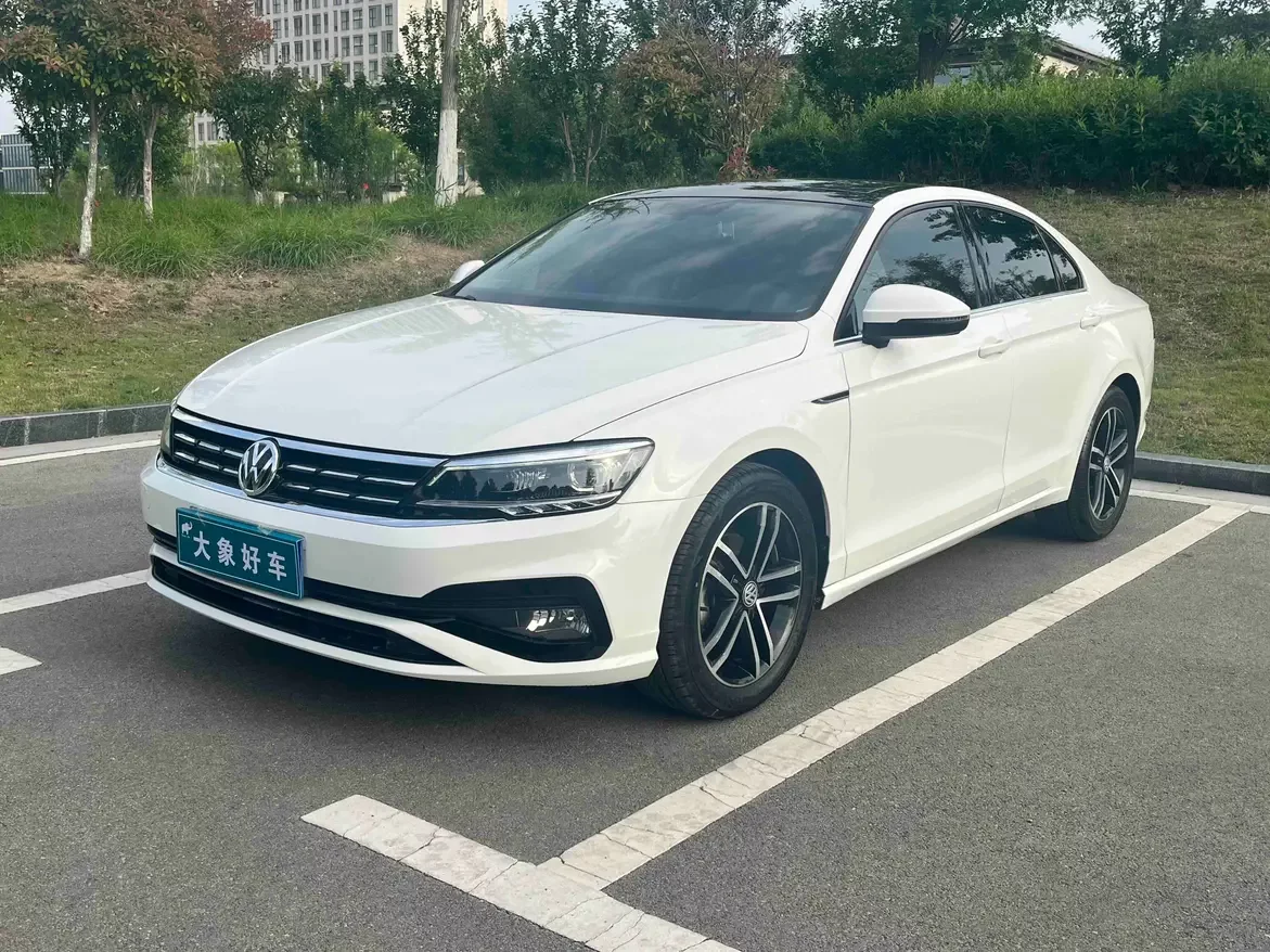 Volkswagen Lamando