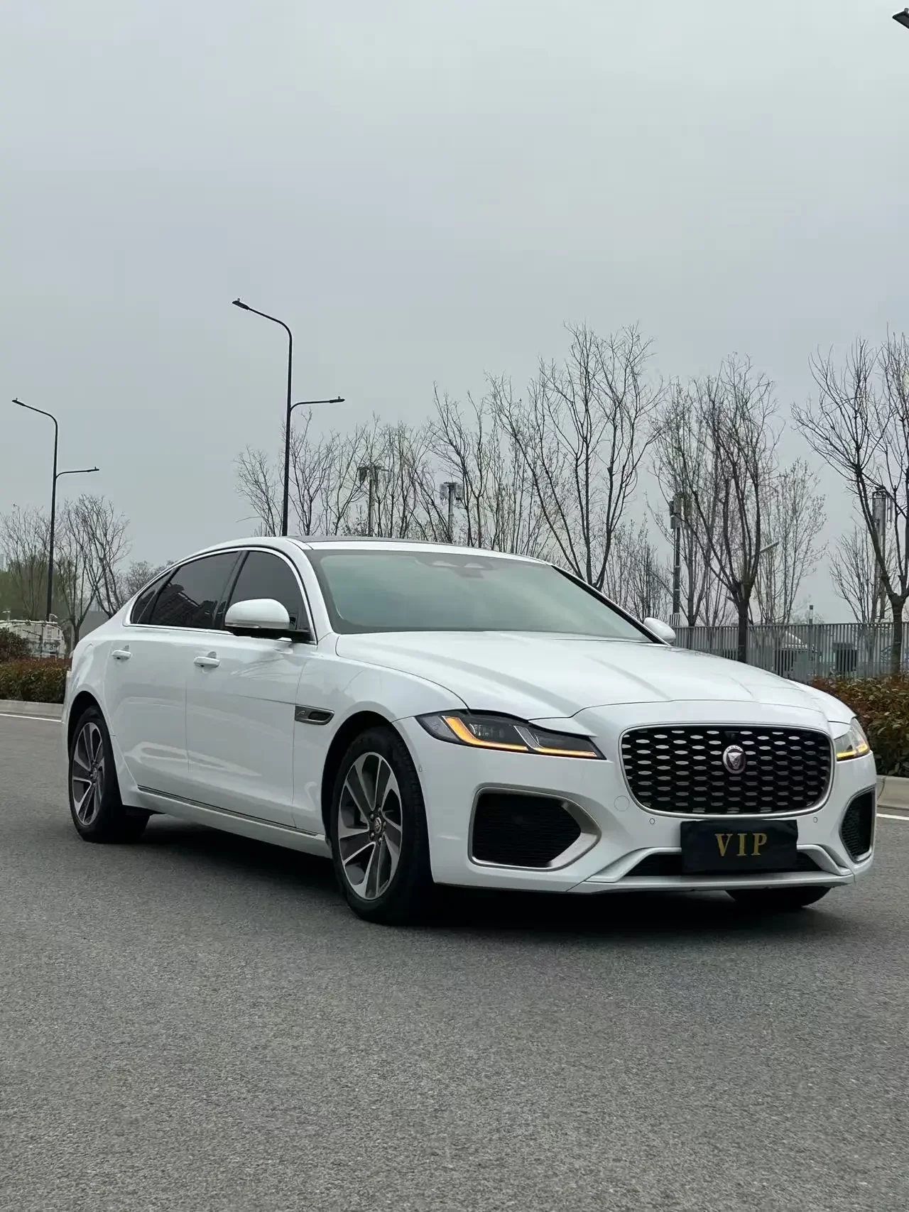 Jaguar XFL
