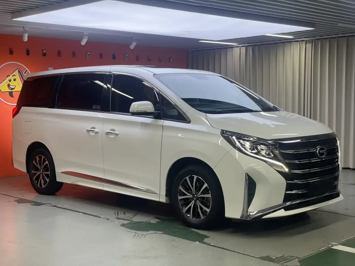 GAC Trumpchi M8