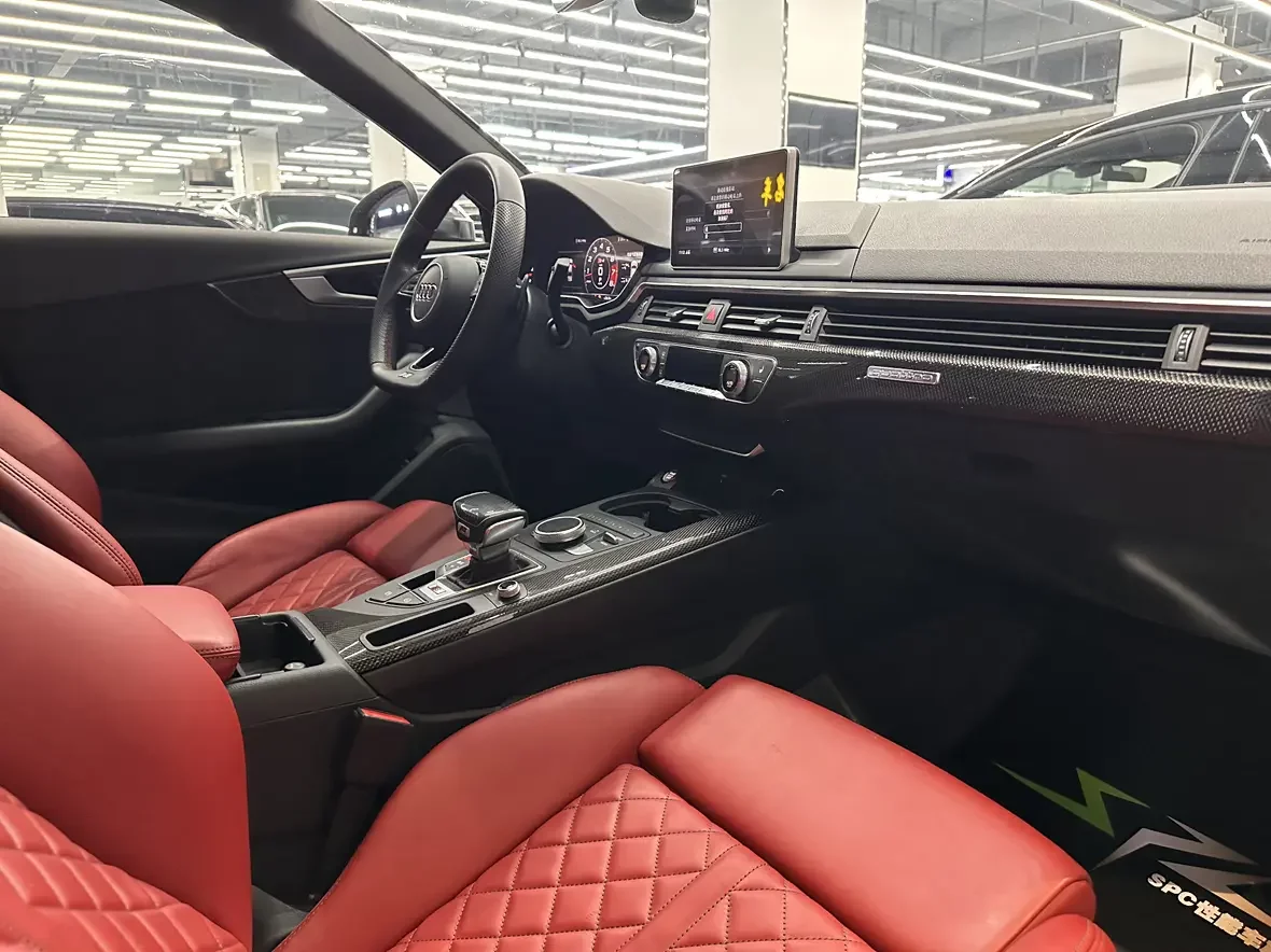 Audi S4
