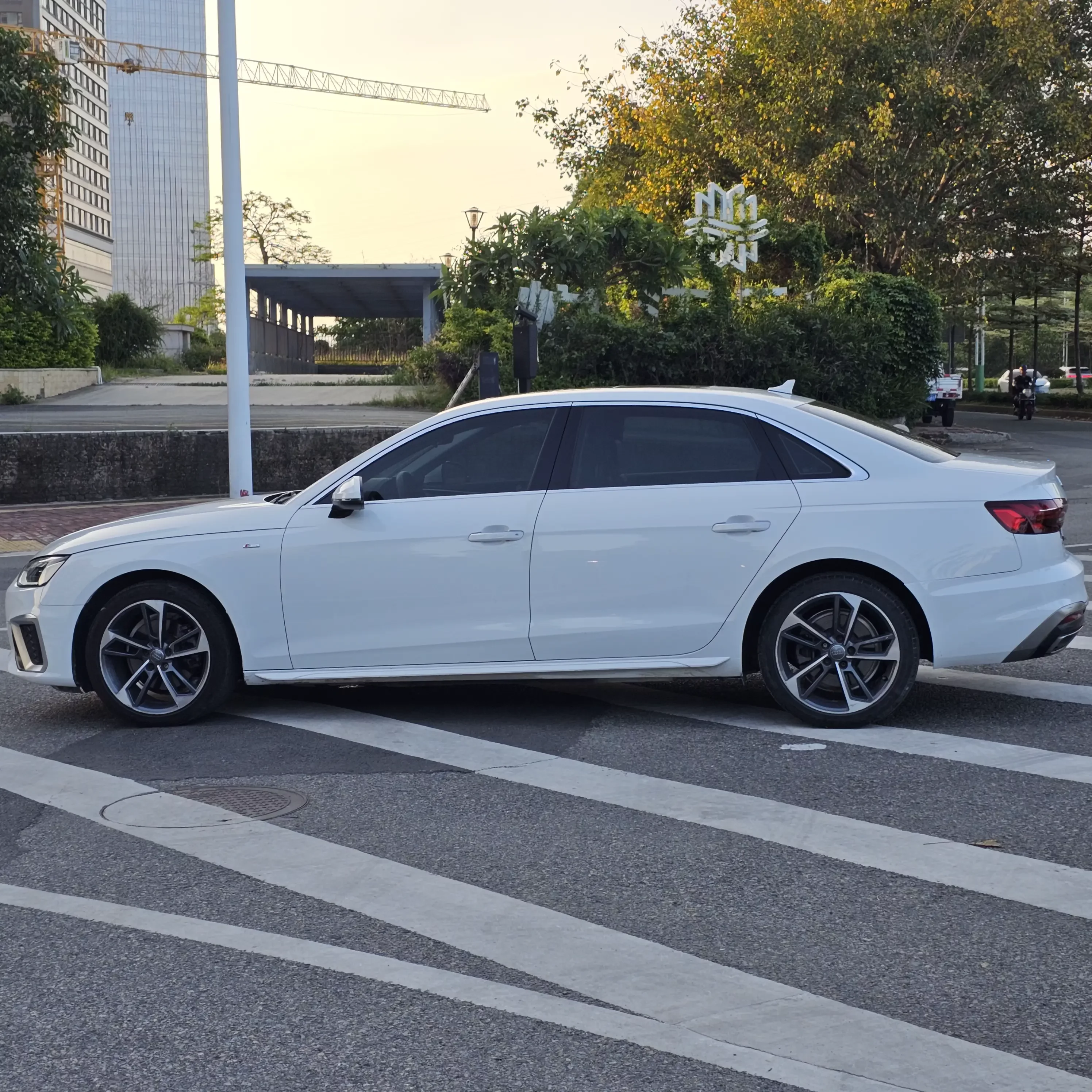 Audi A4L