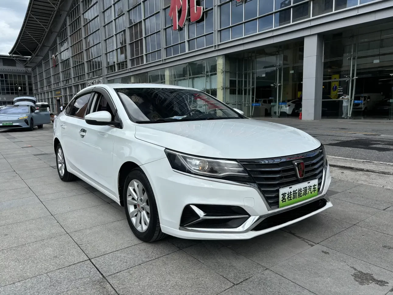 Roewe ei6