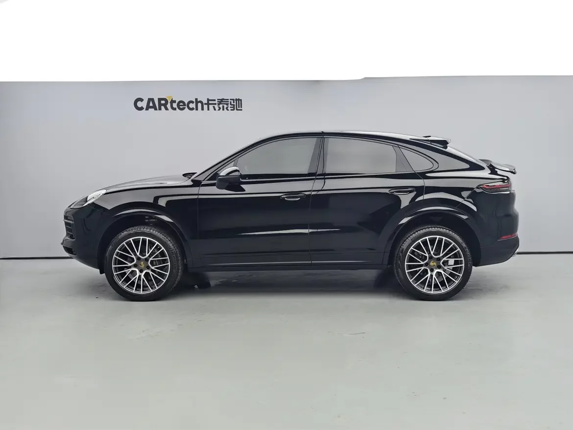 Porsche Cayenne Coupe