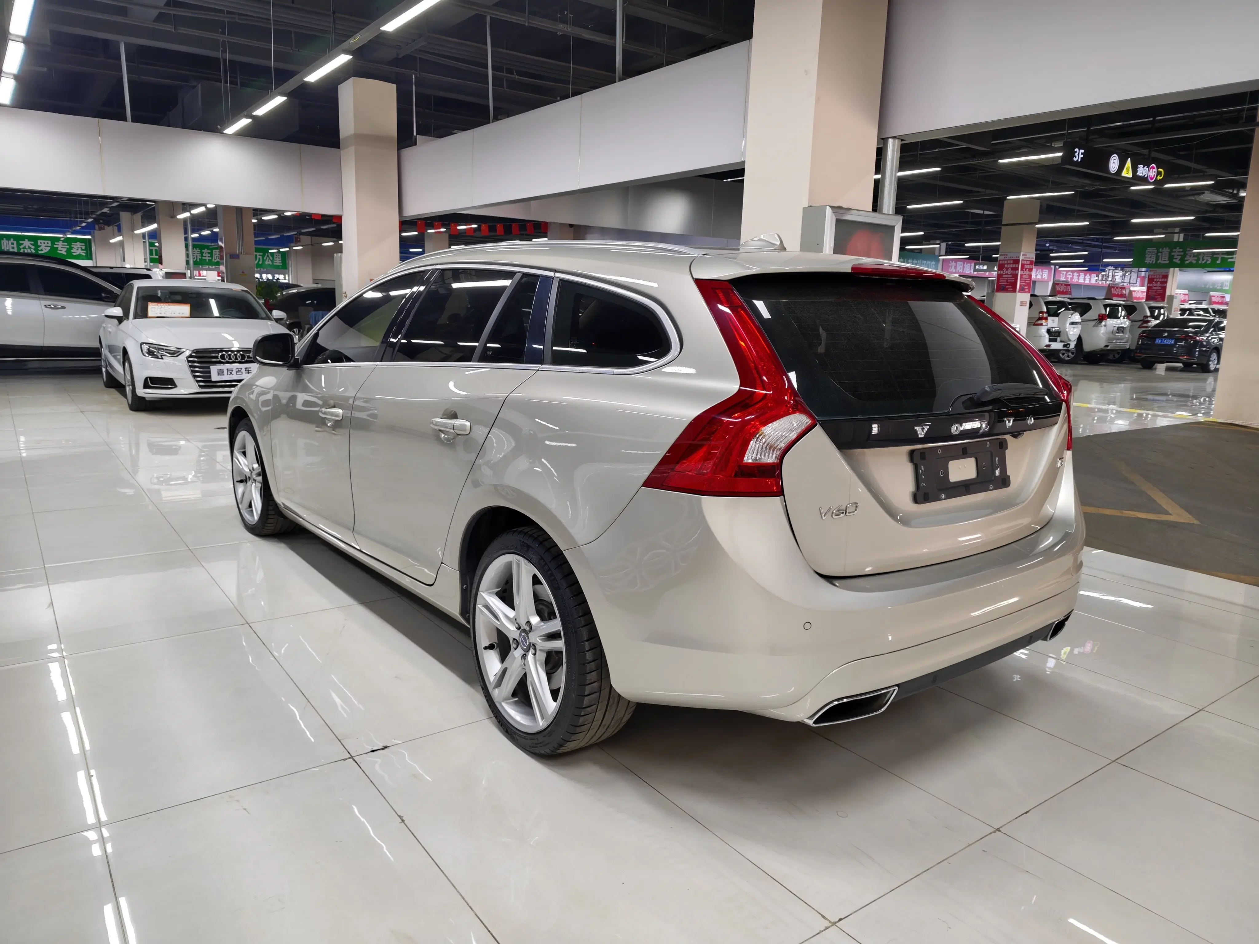 Volvo V60