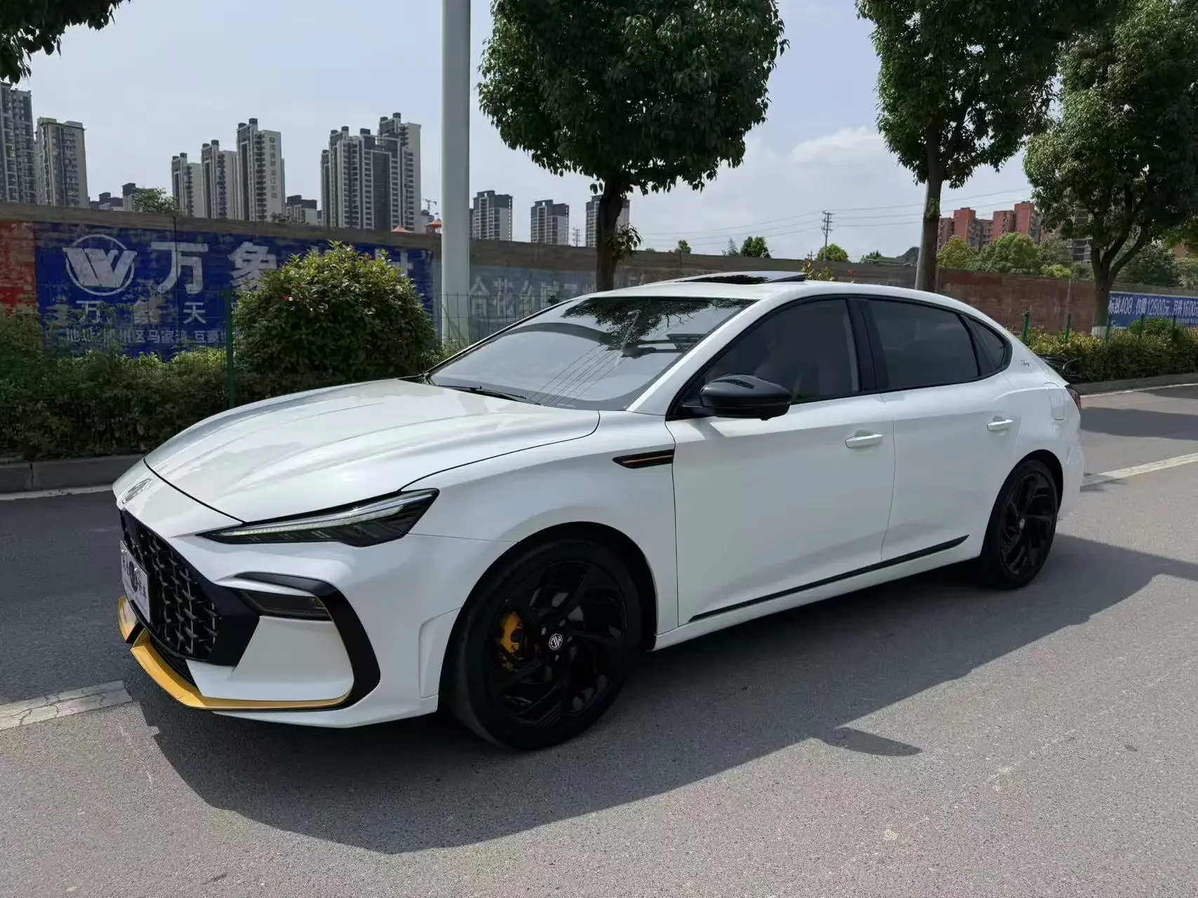 MG 6