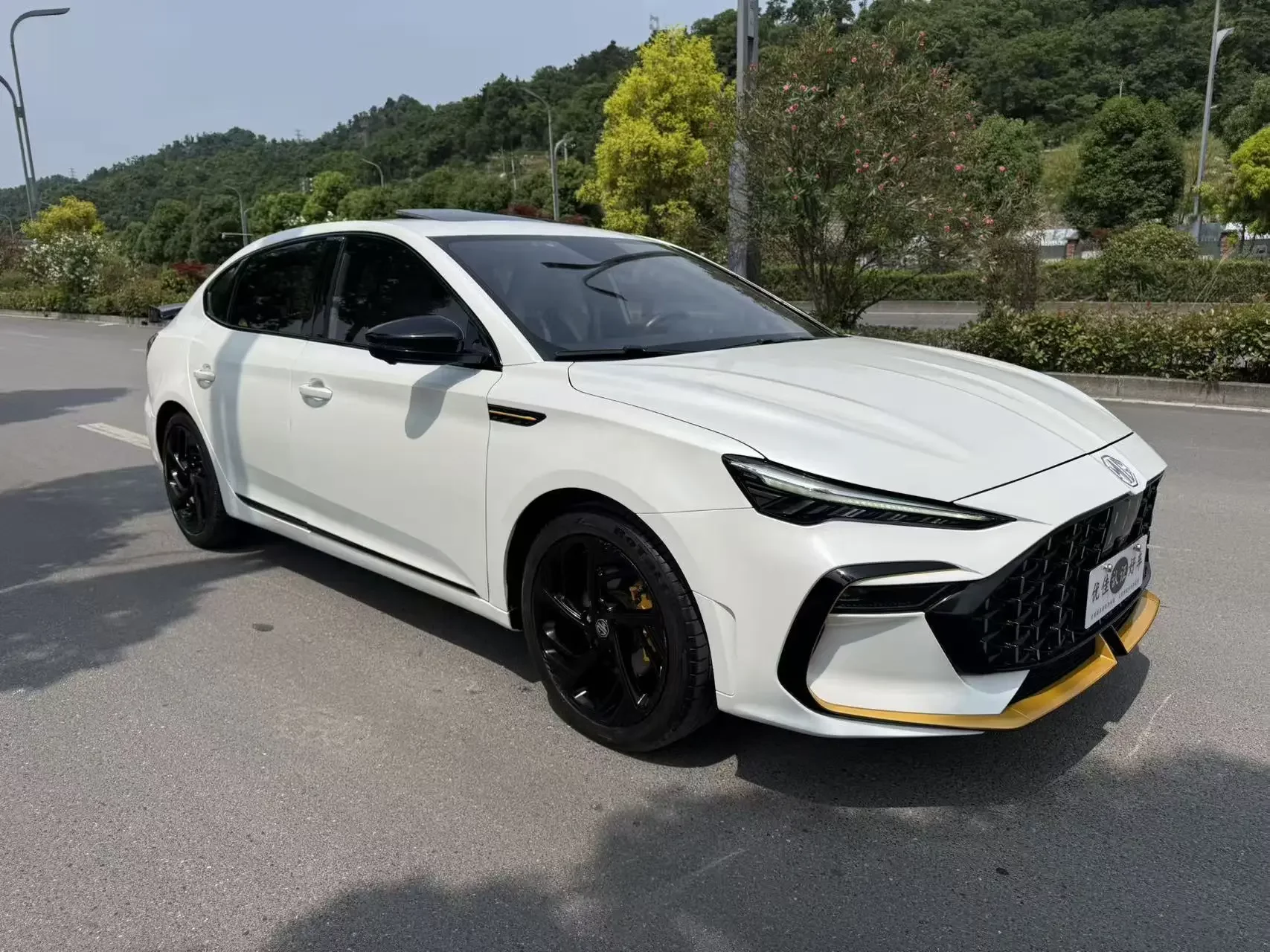 MG 6