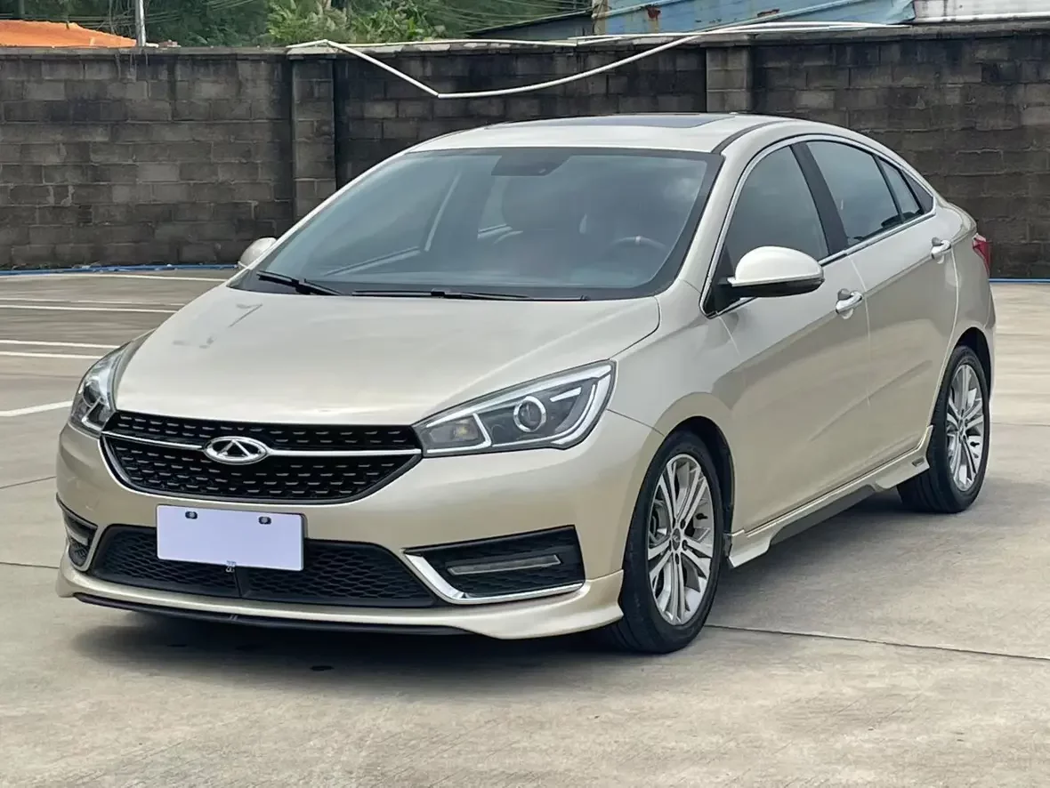 Chery Arrizo 5