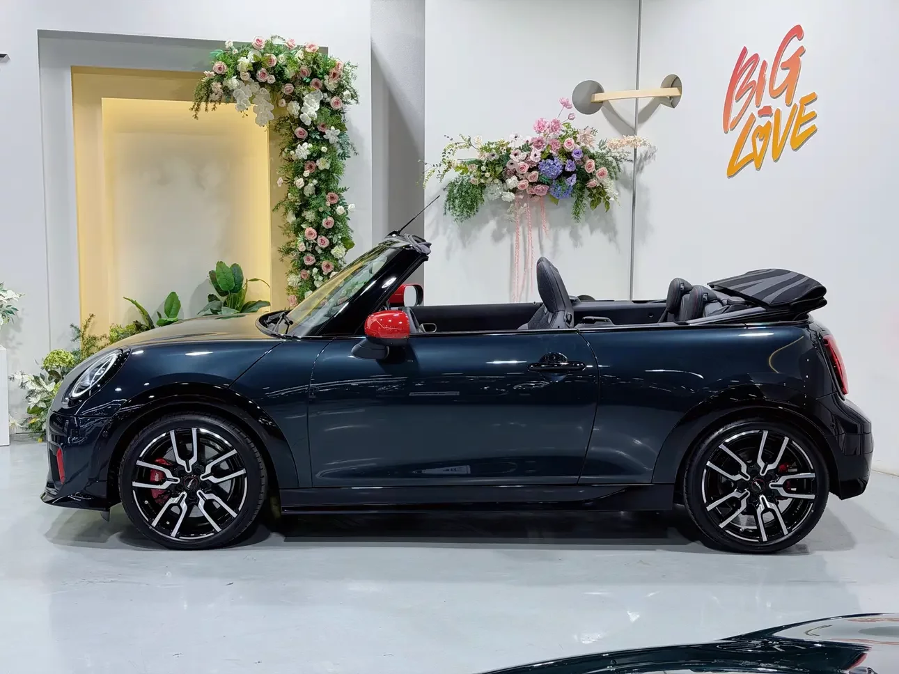 MINI JCW