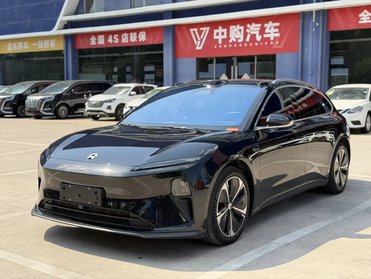 NIO ET5T  из Китая
