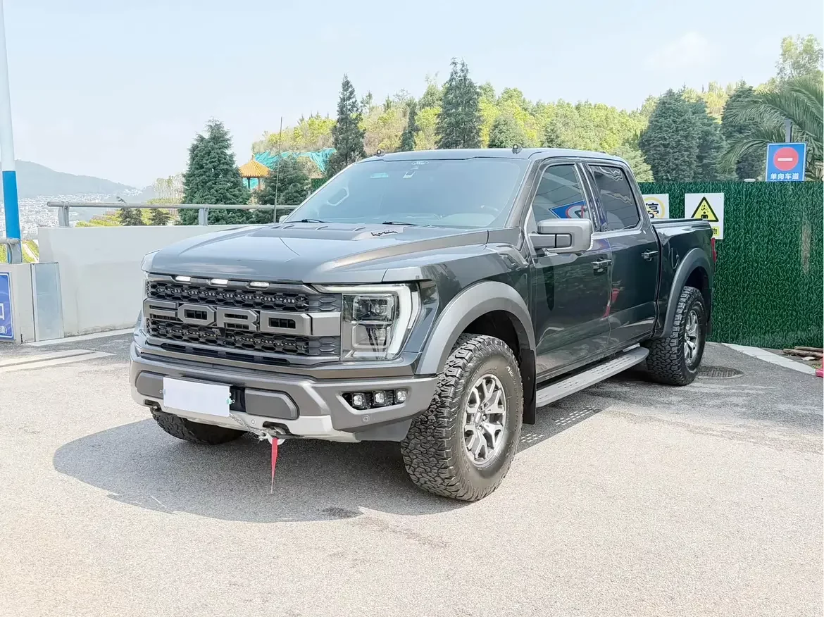 Ford F-150 Raptor