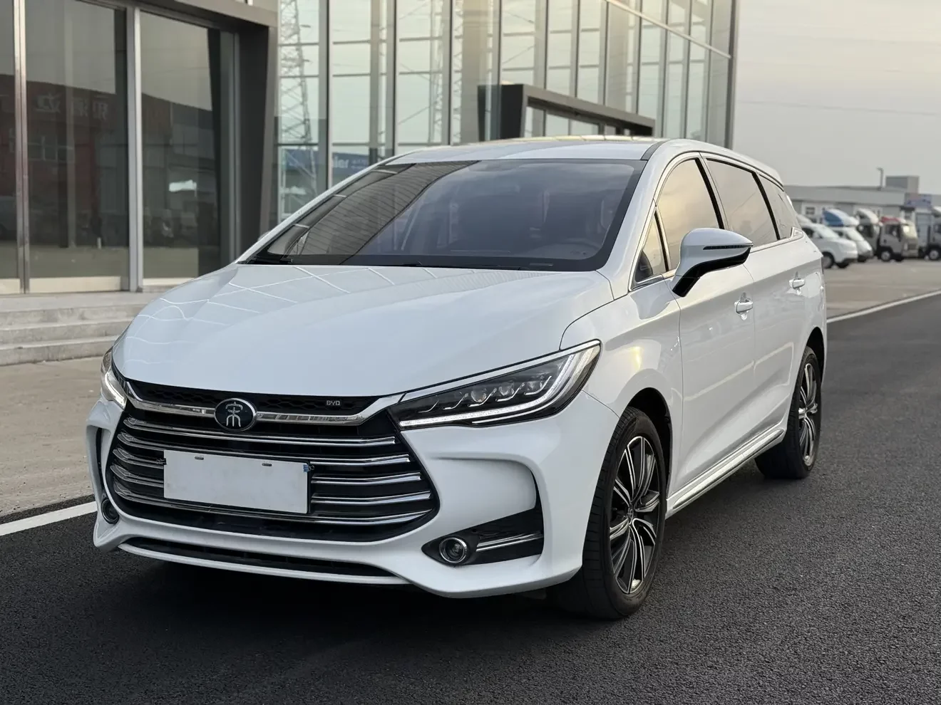 BYD Song MAX DM