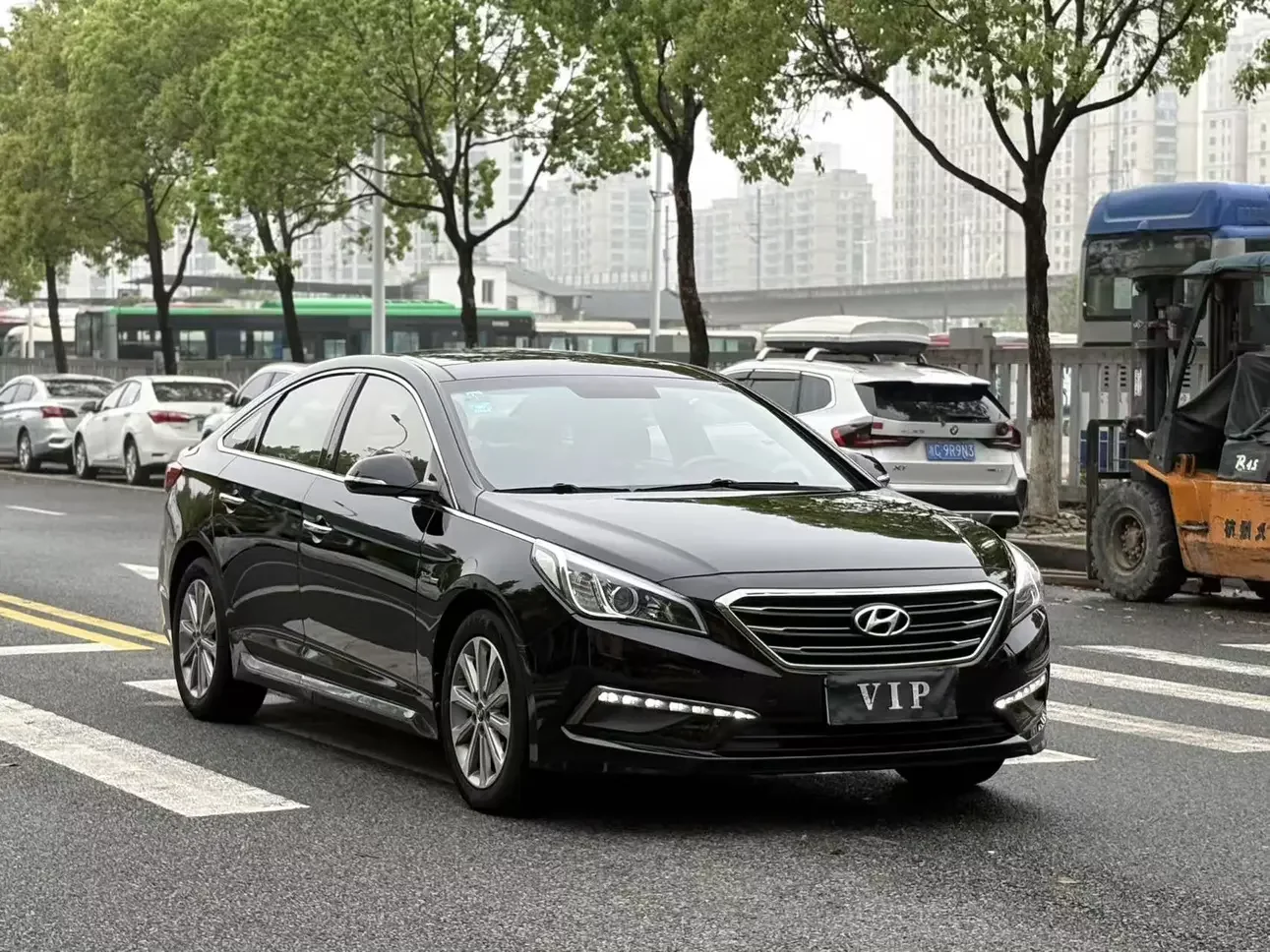 Hyundai sonata nine