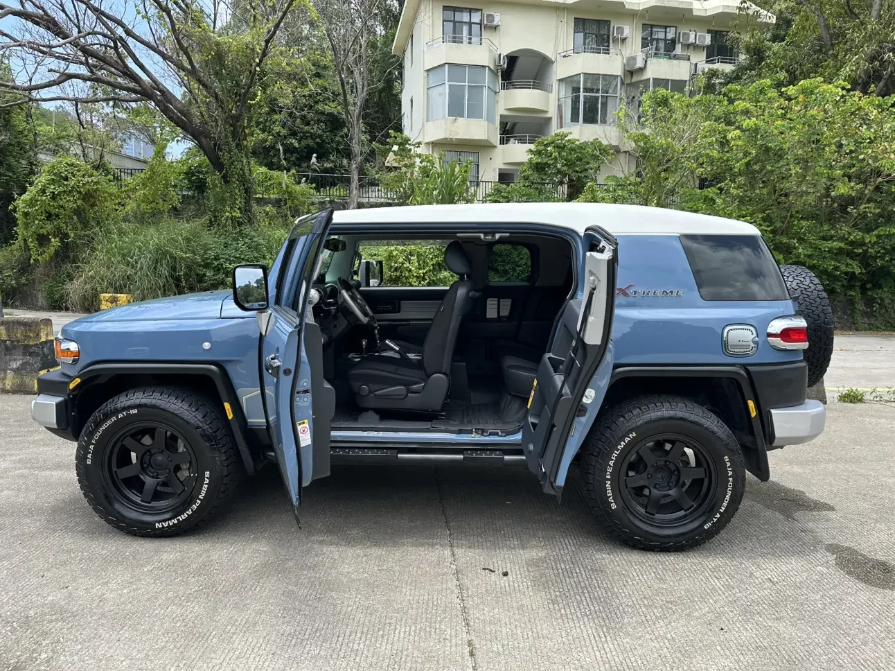 Toyota FJ Cruiser