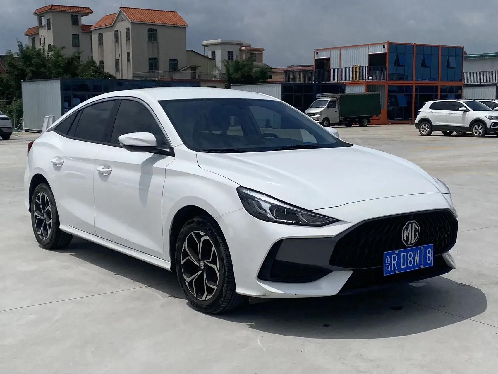 MG 5