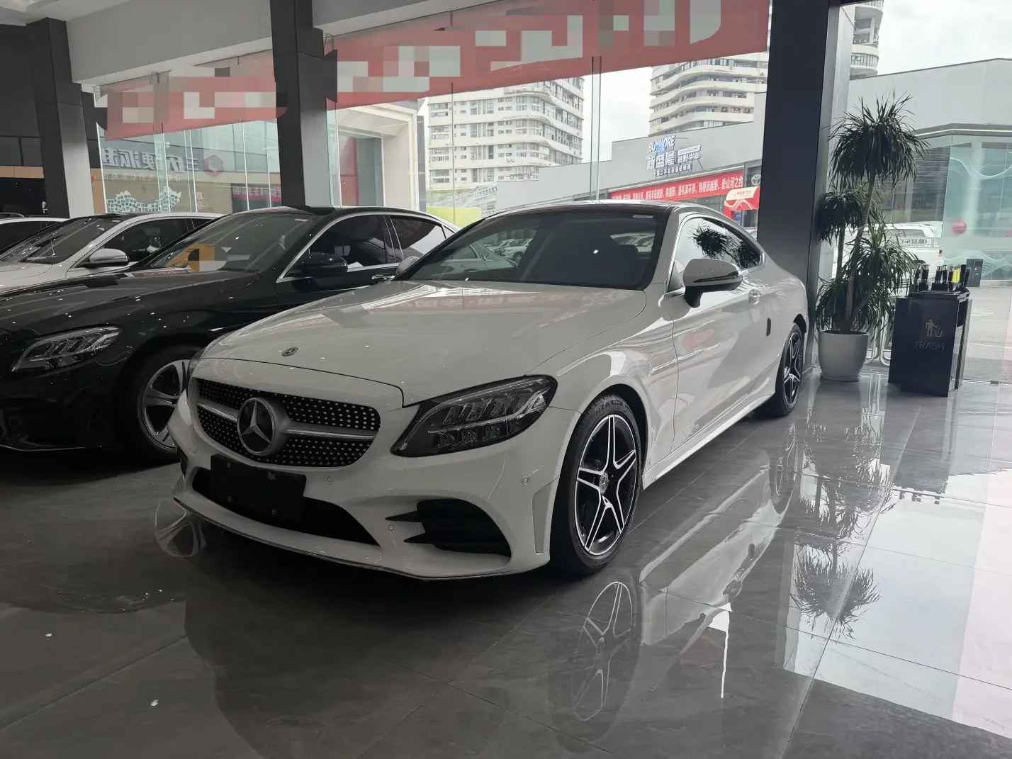 Mercedes-Benz C-Class  из Китая