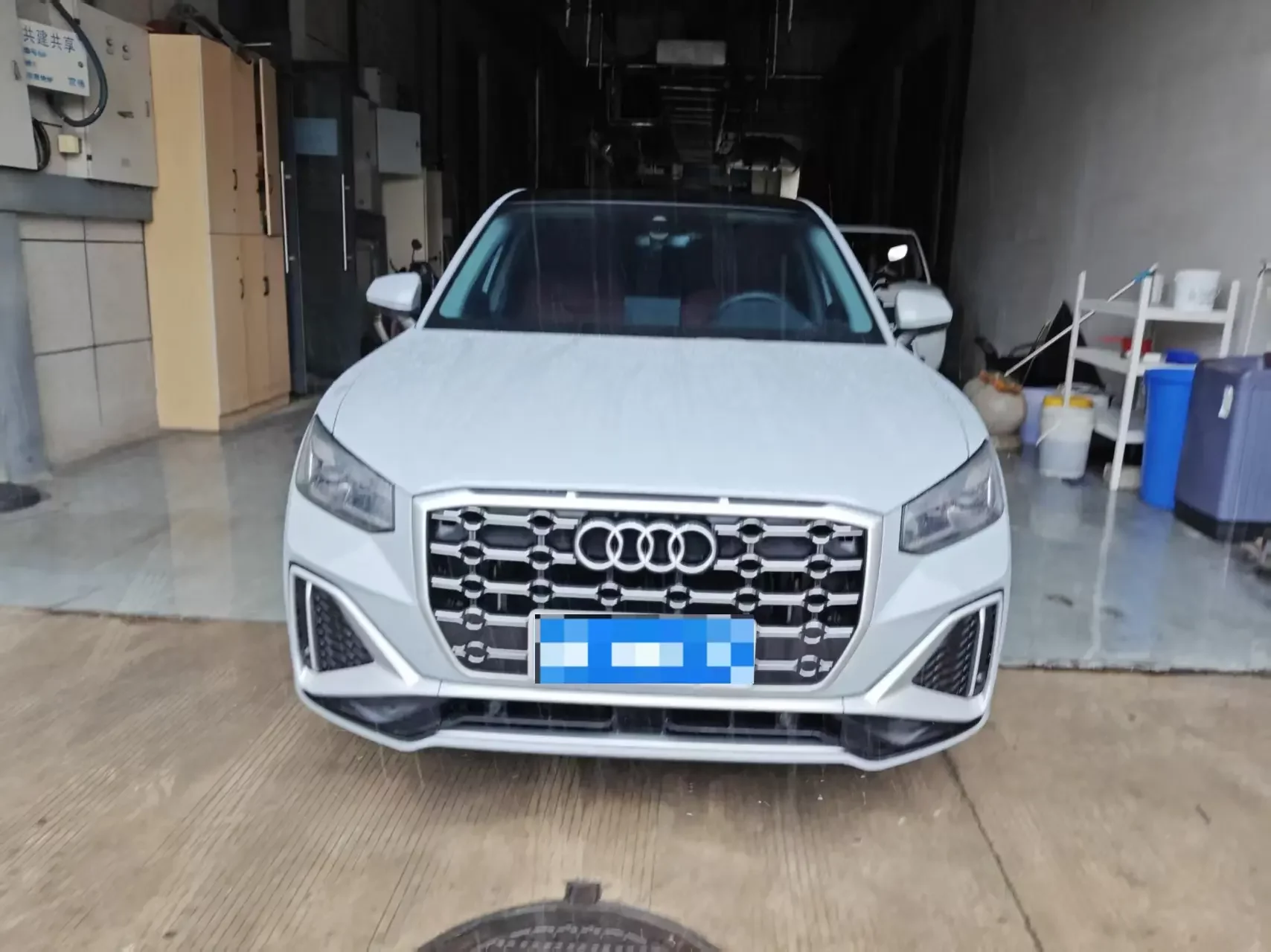 Audi Q2L