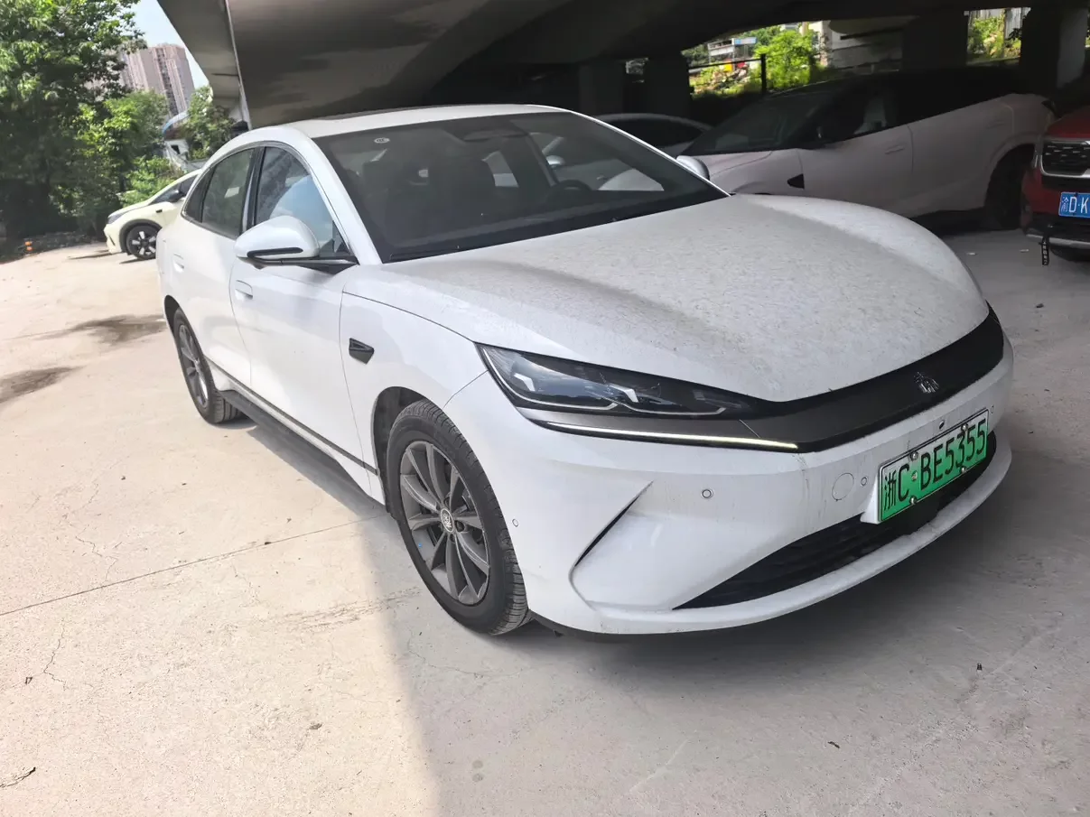 BYD Qin L EV