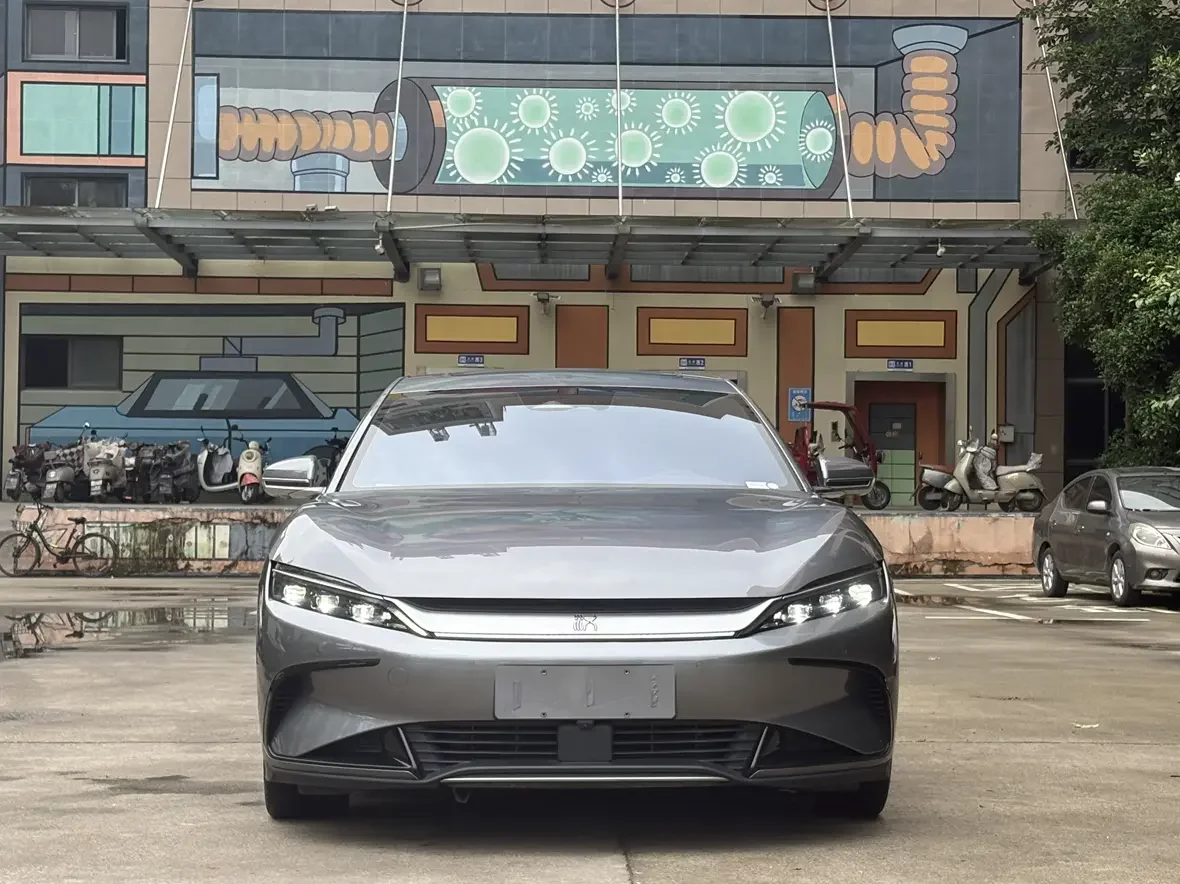 BYD Han EV