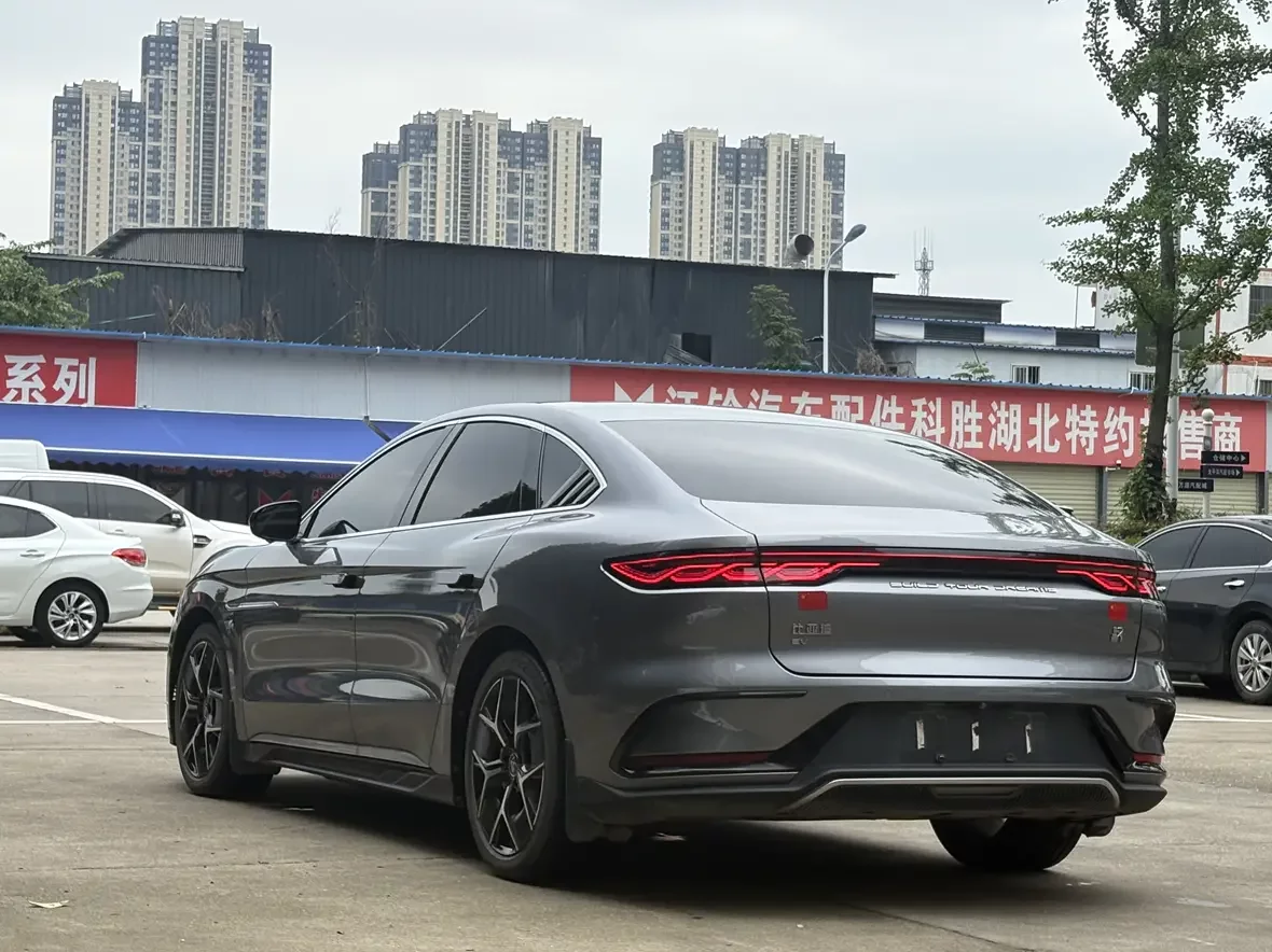 BYD Han EV