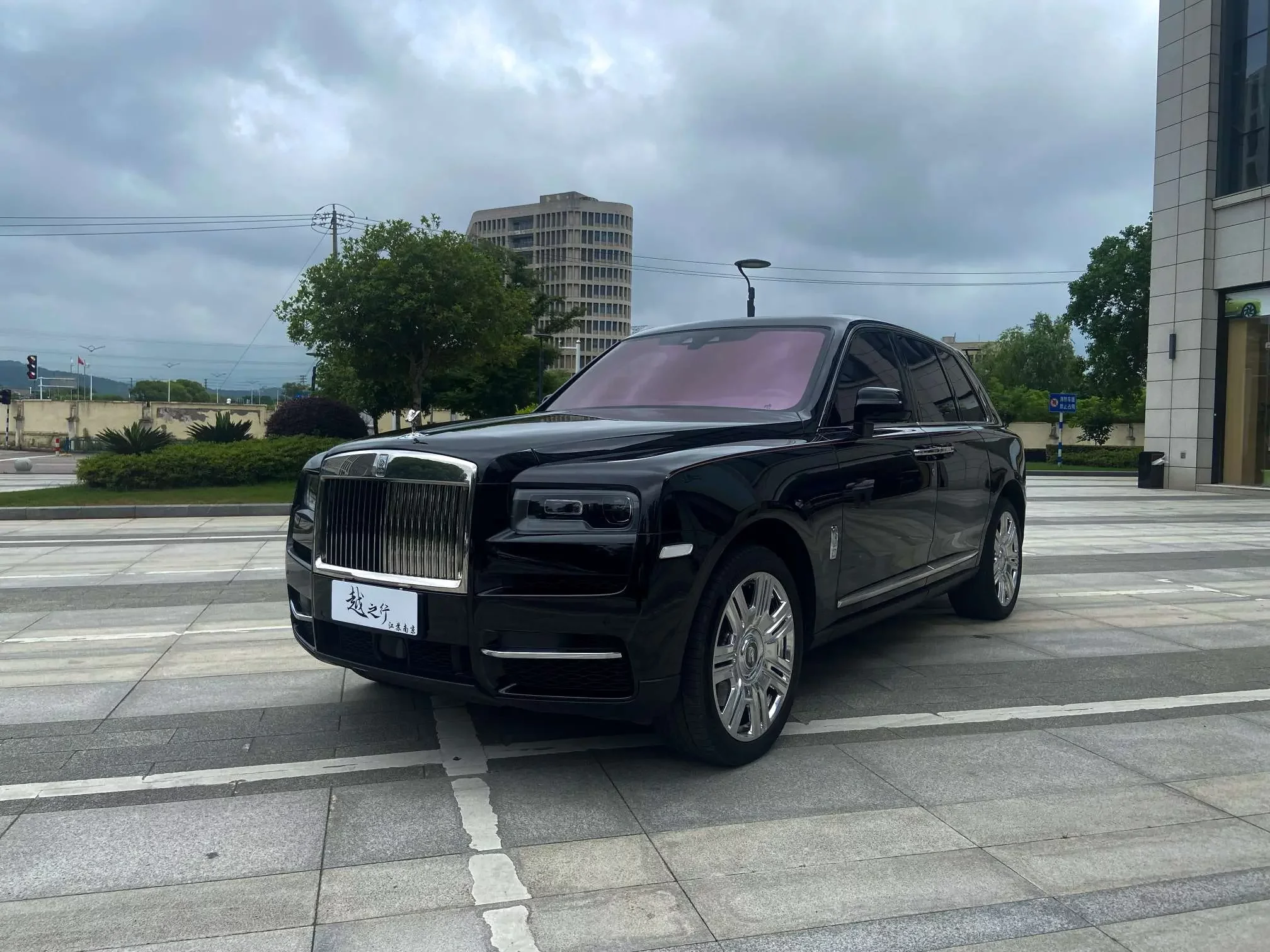Rolls Royce Cullinan