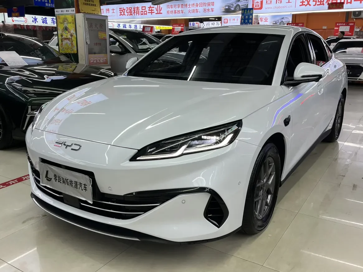 BYD Seal 06DM