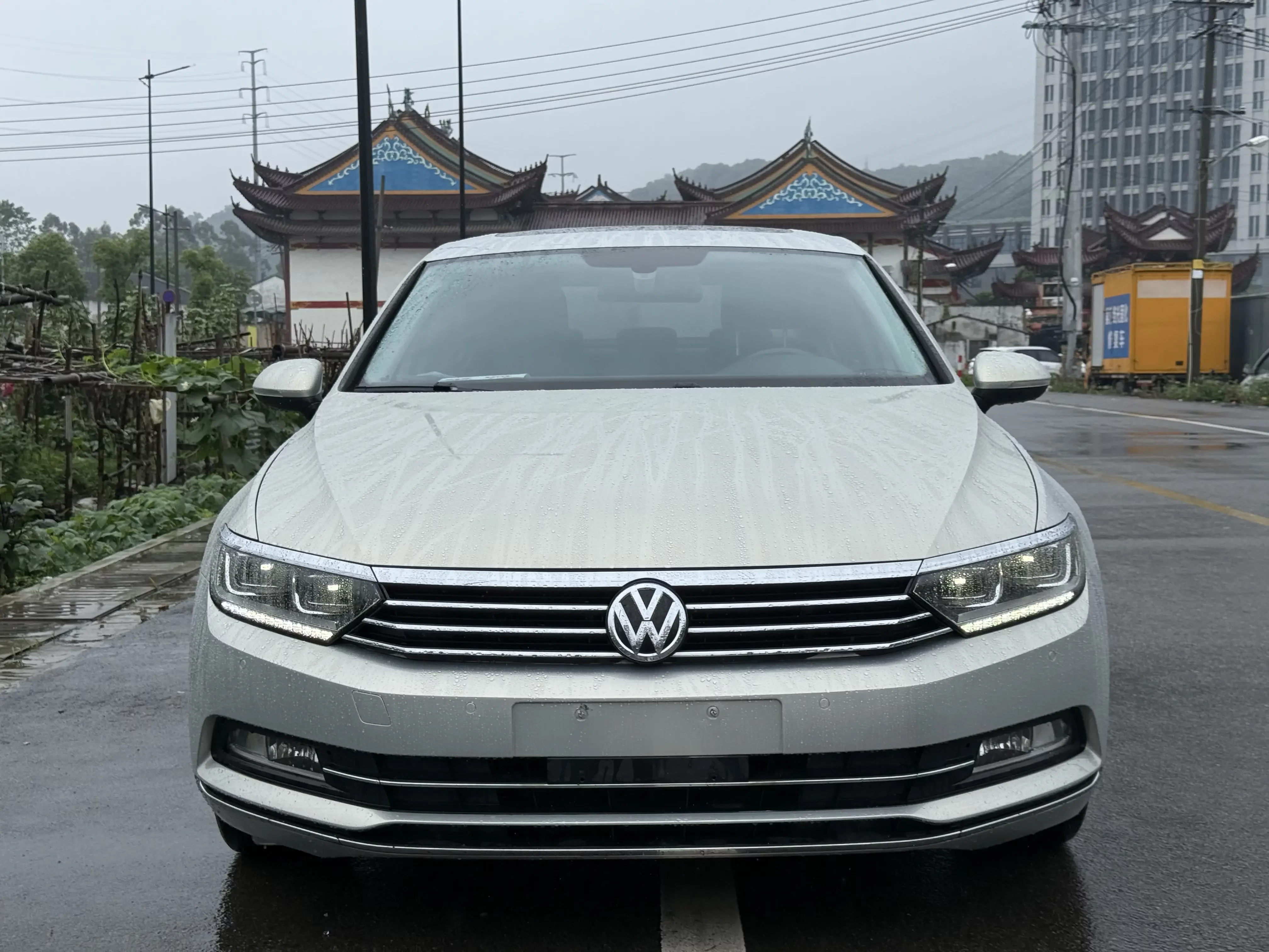 Volkswagen Magotan