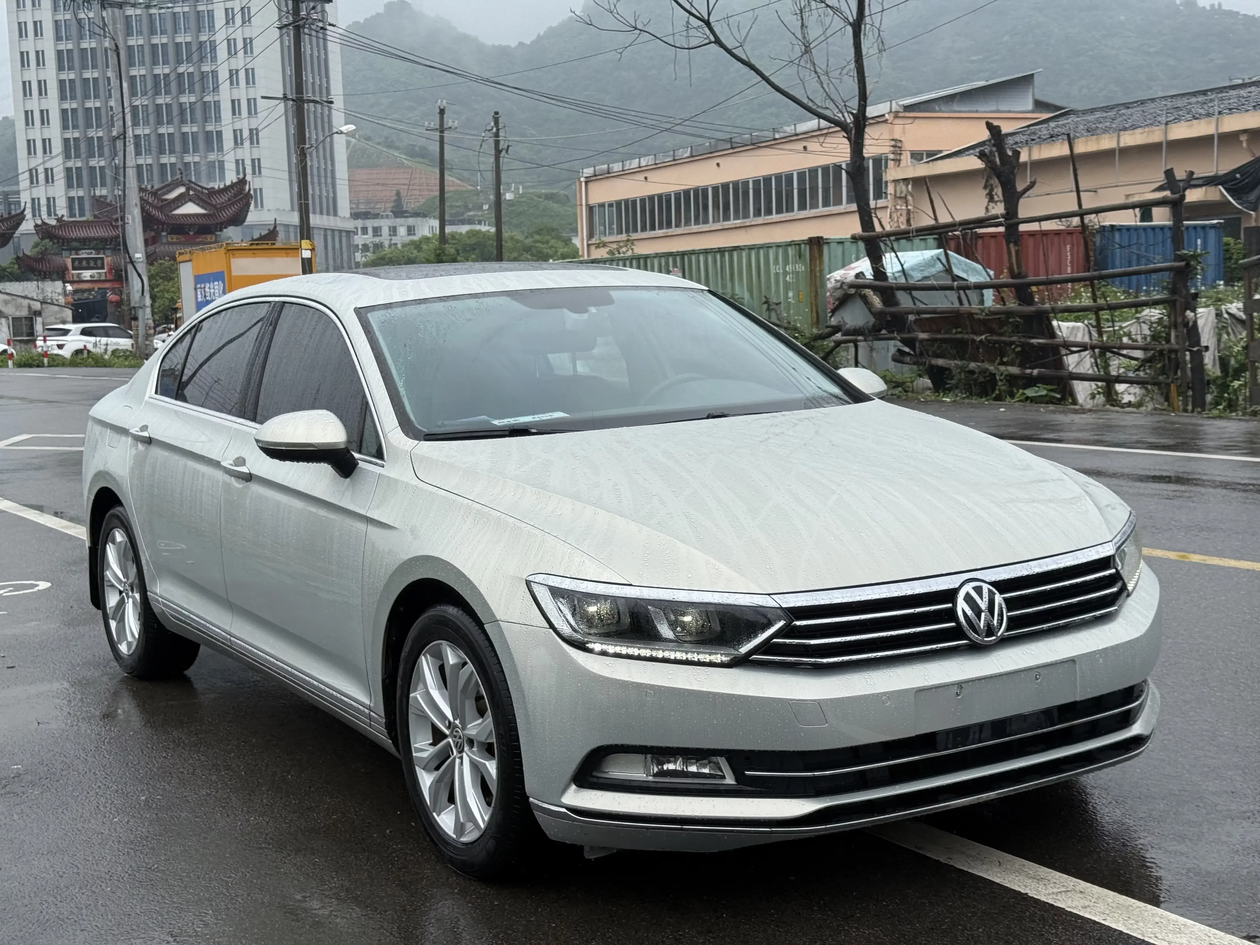 Volkswagen Magotan