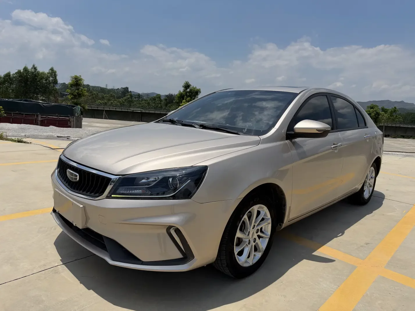 Geely emgrand