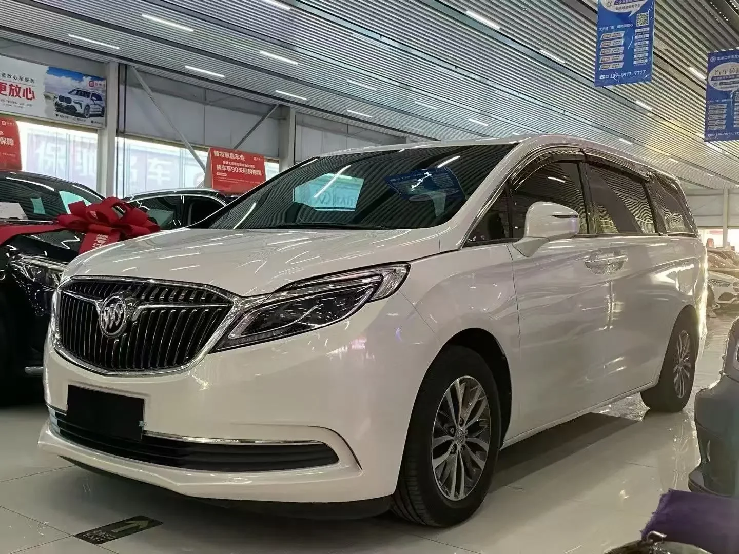 Buick GL8