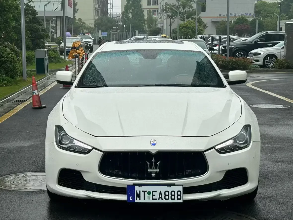 Maserati Ghibli