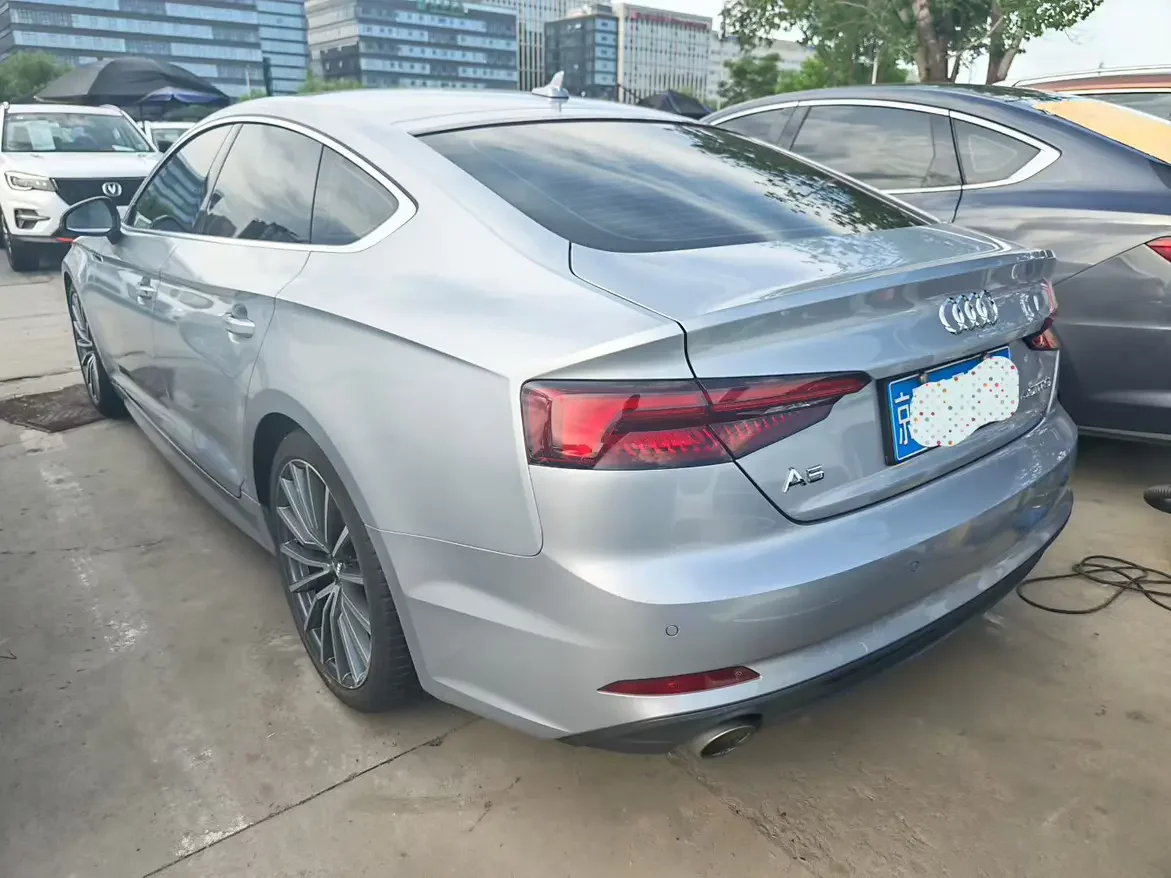 Audi A5