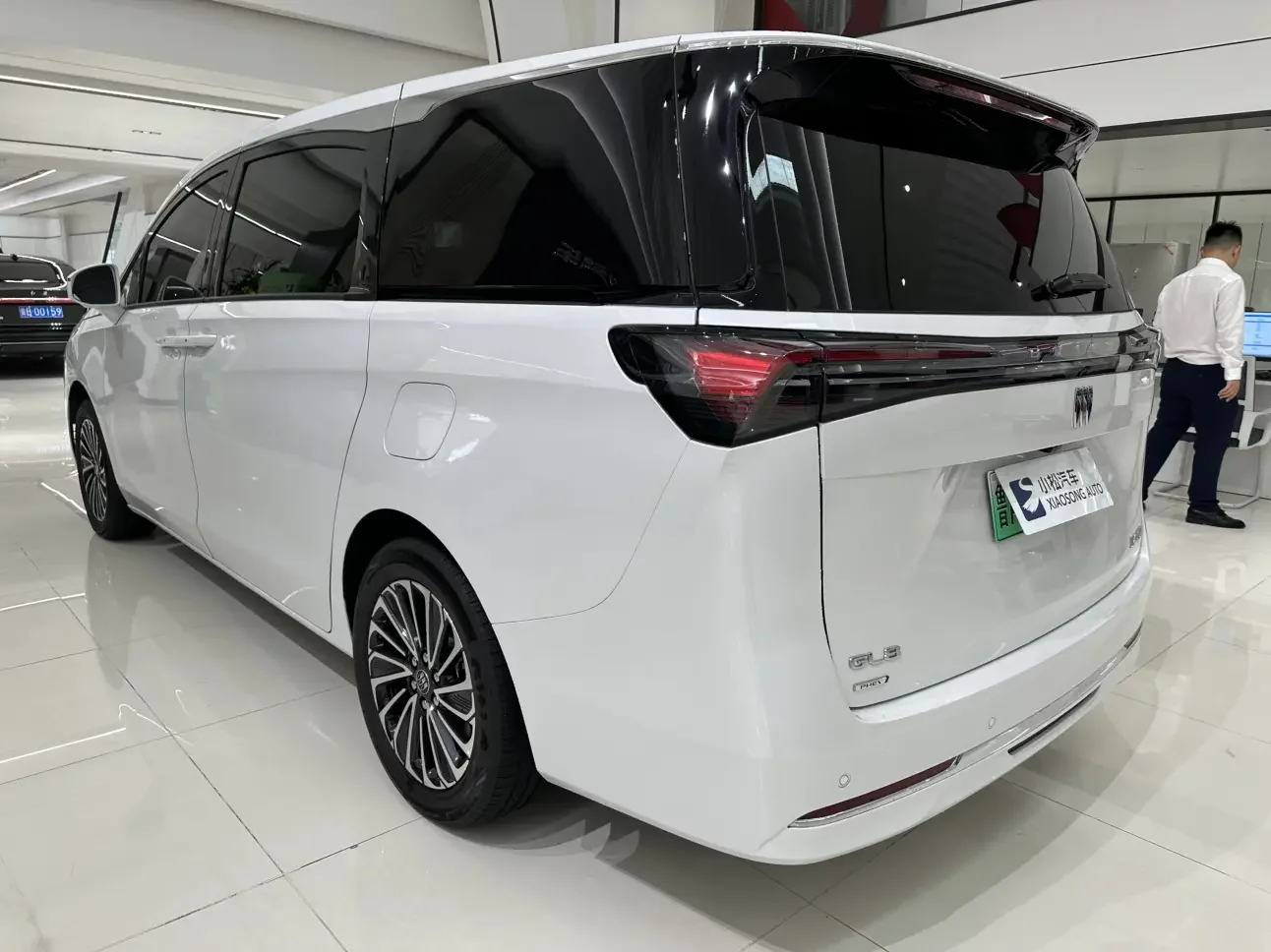Buick GL8 PHEV