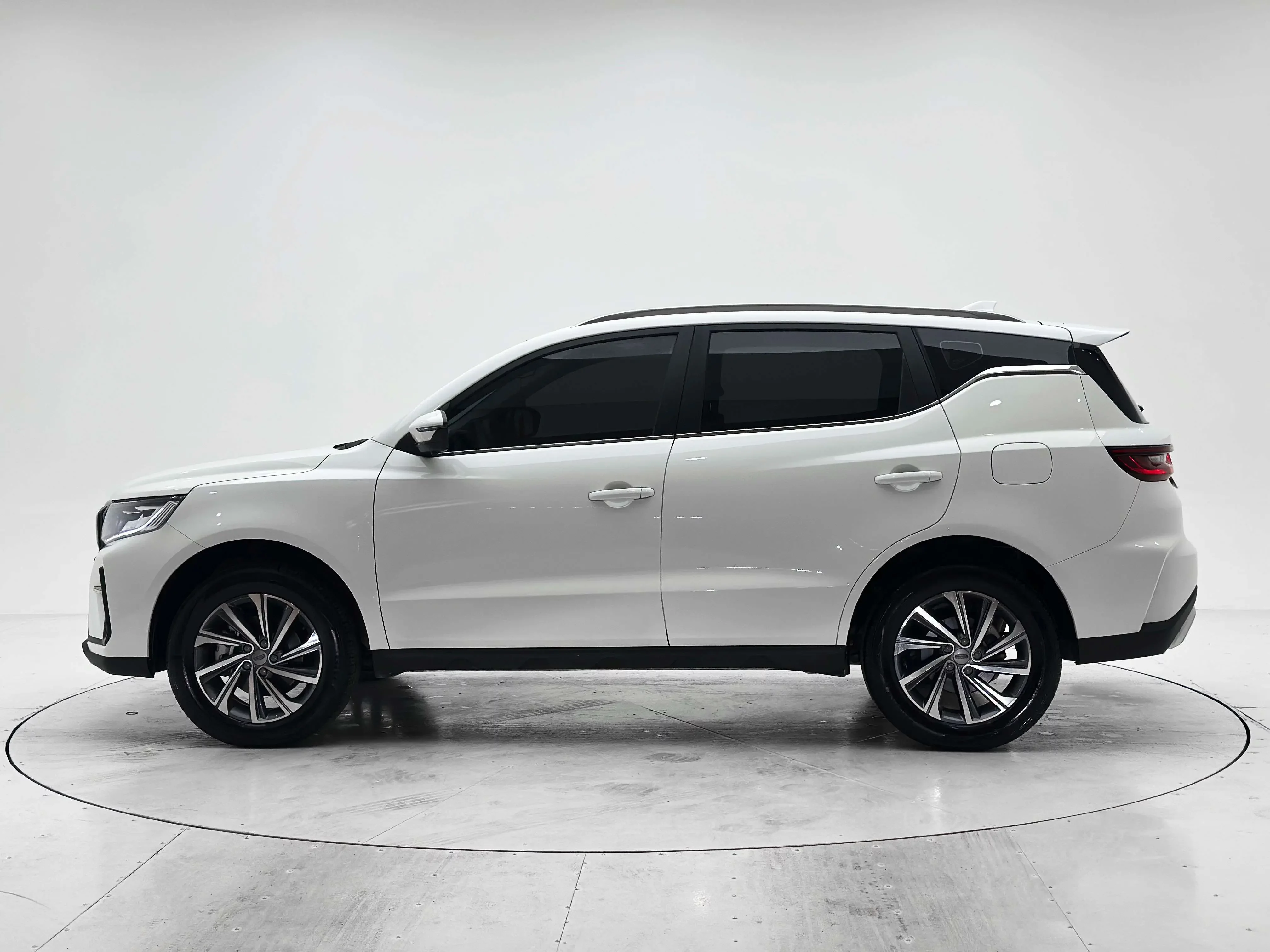 Geely Vision X6