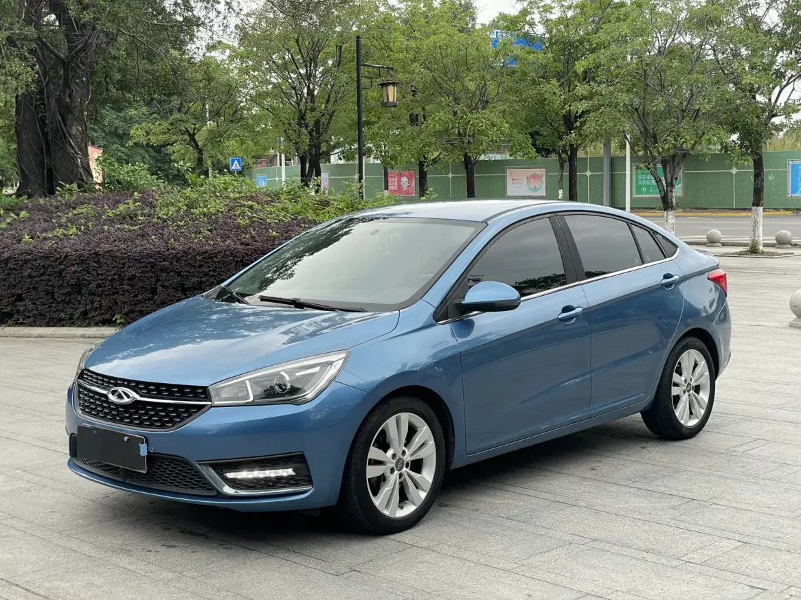 Chery Arrizo 5
