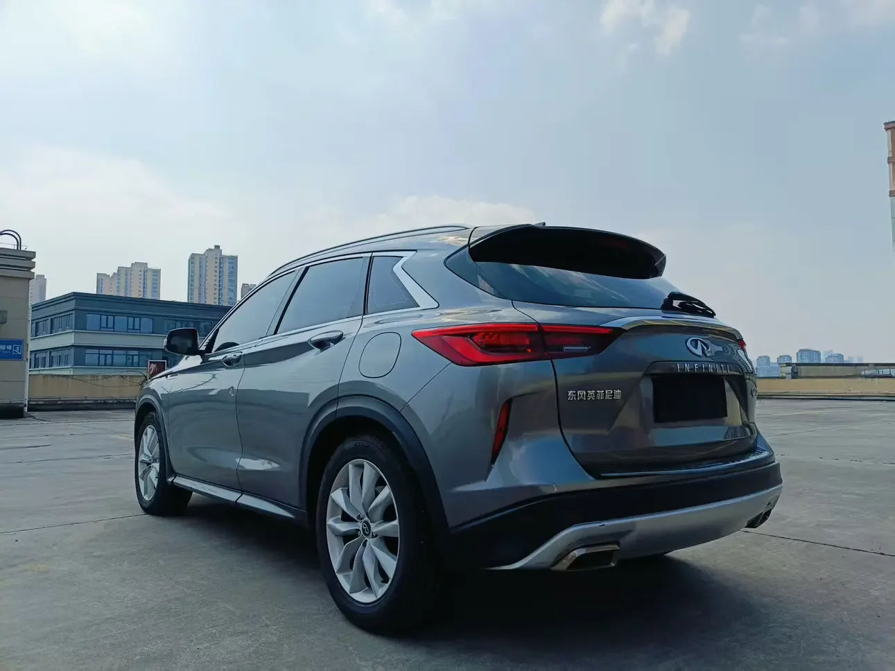 Infiniti QX50