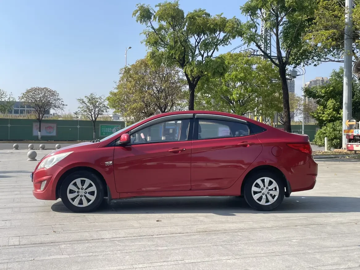 Hyundai Verna