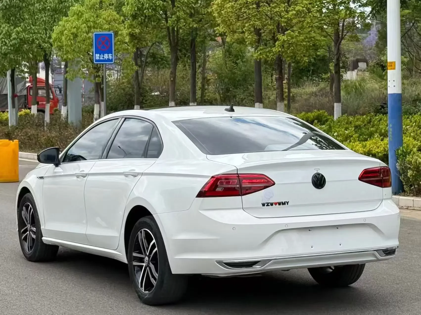 Volkswagen Lamando