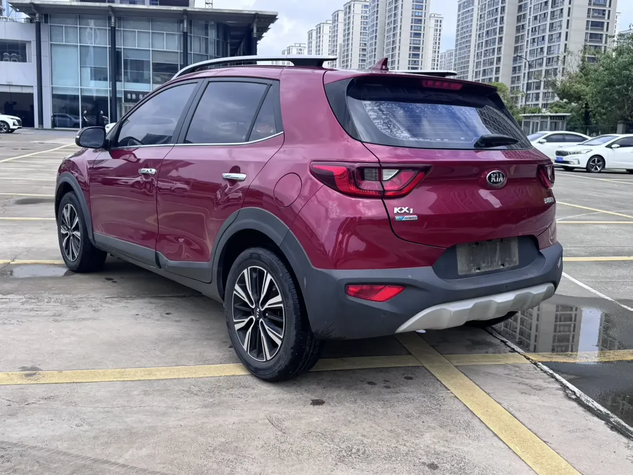 Kia KX1