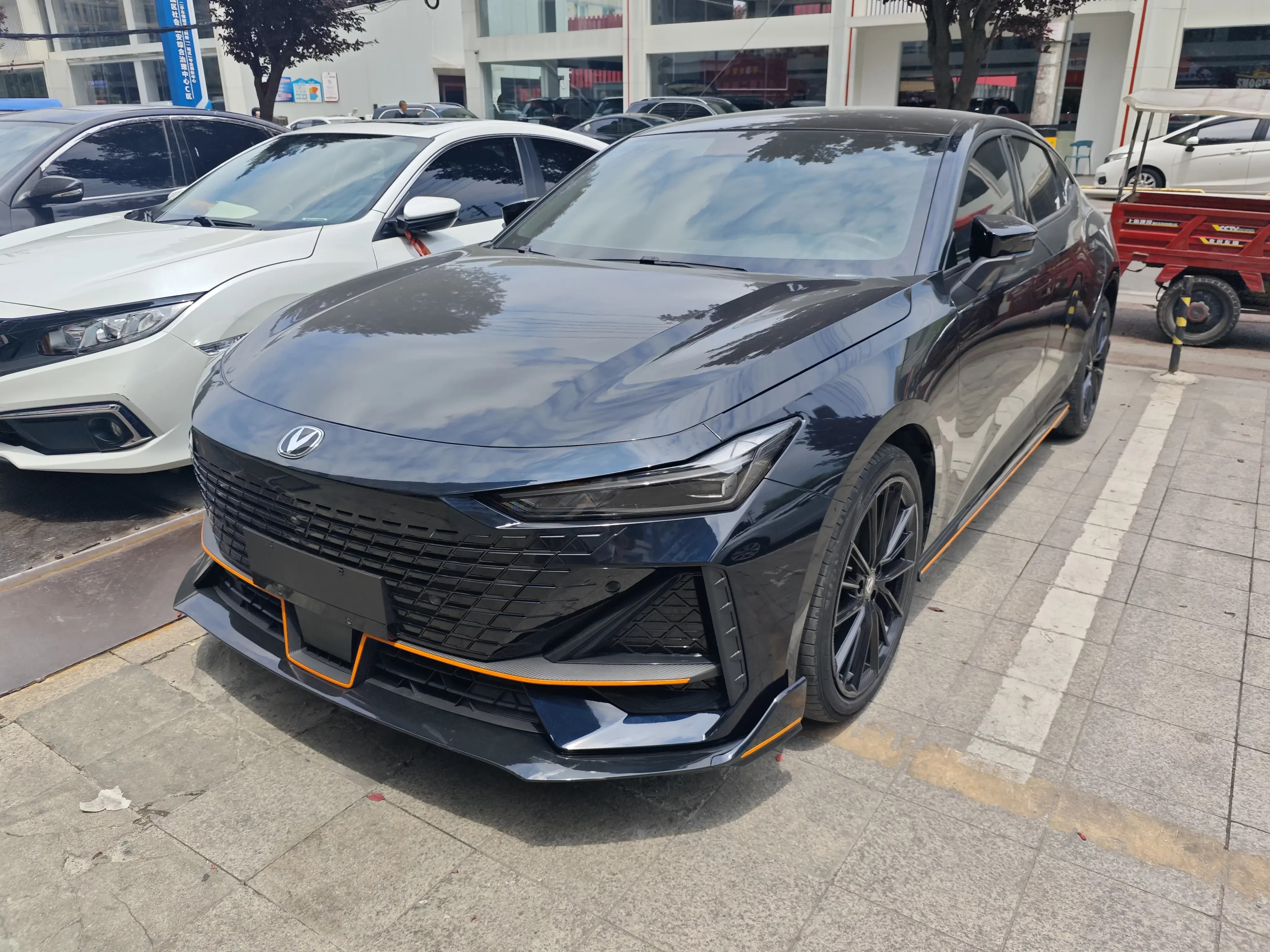 Changan UNI-V