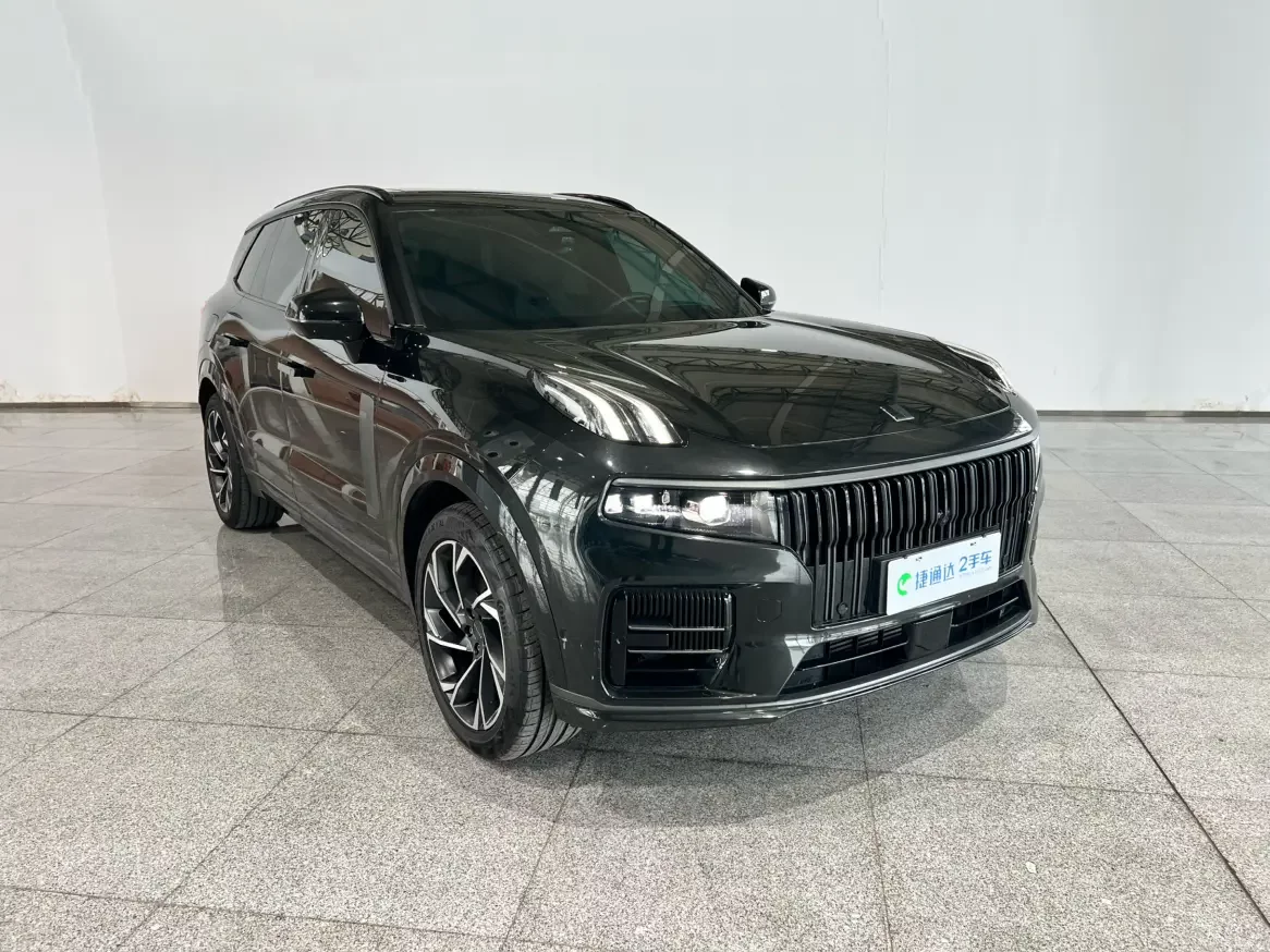 Lynk & Co 09 EM-P