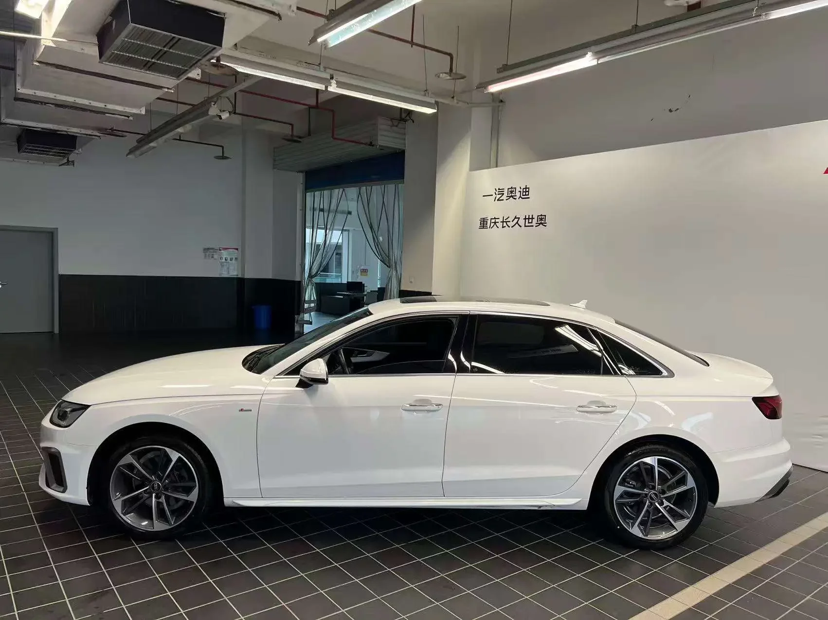 Audi A4L