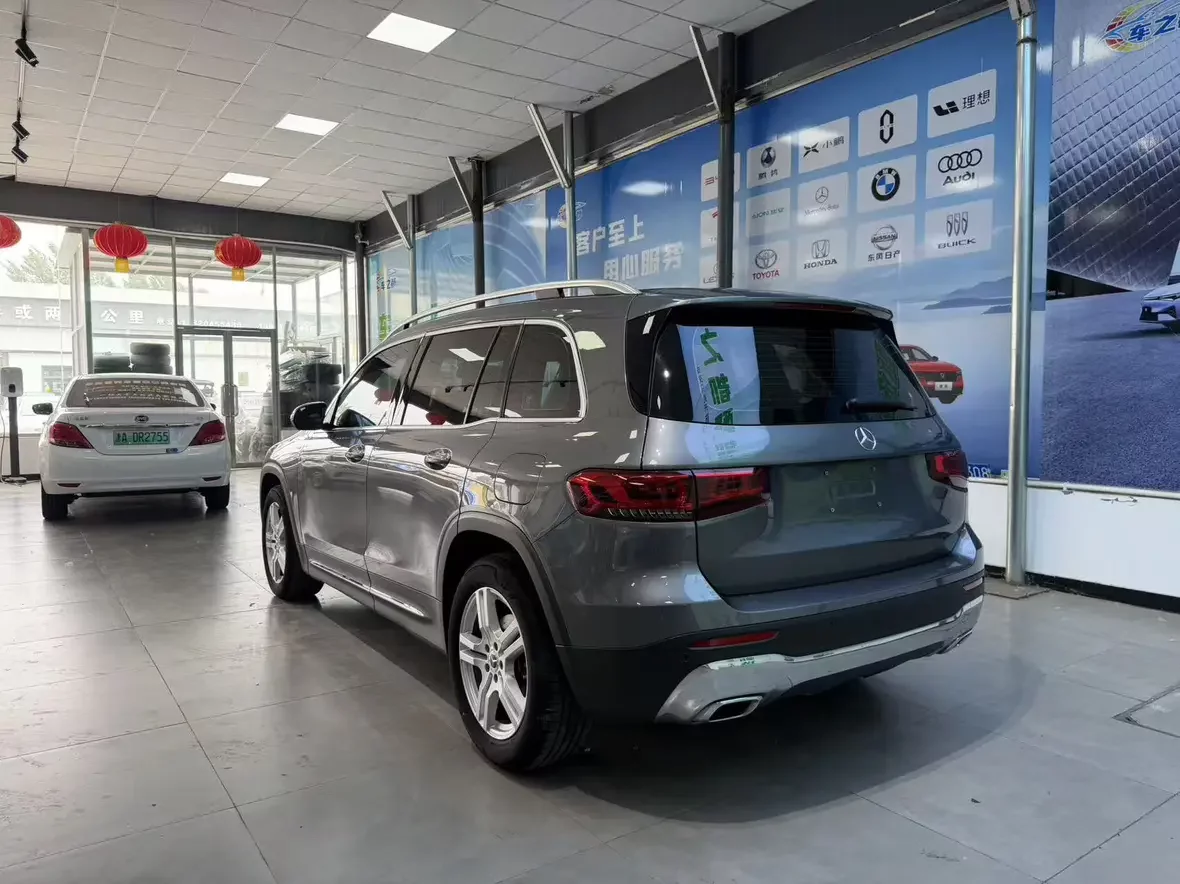 Mercedes-Benz GLB