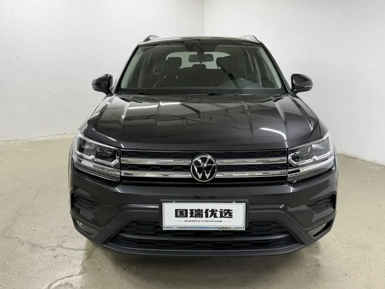 Volkswagen Tharu