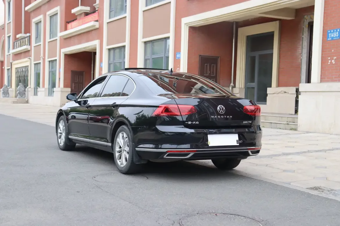 Volkswagen Magotan