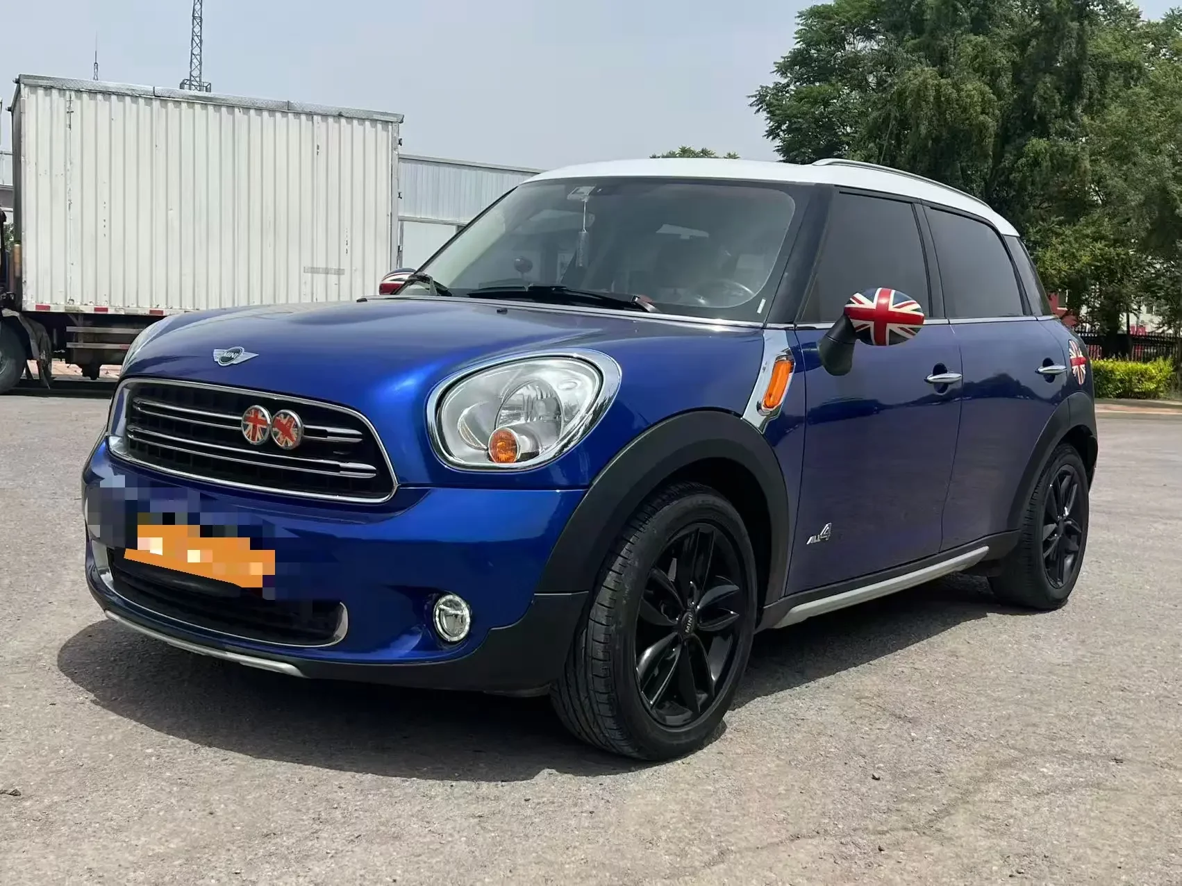 MINI COUNTRYMAN