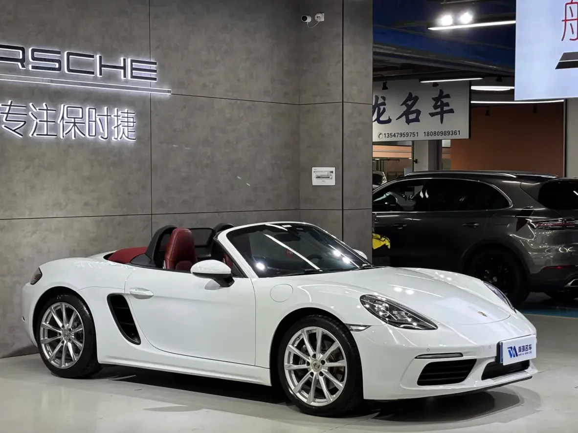 Porsche 718